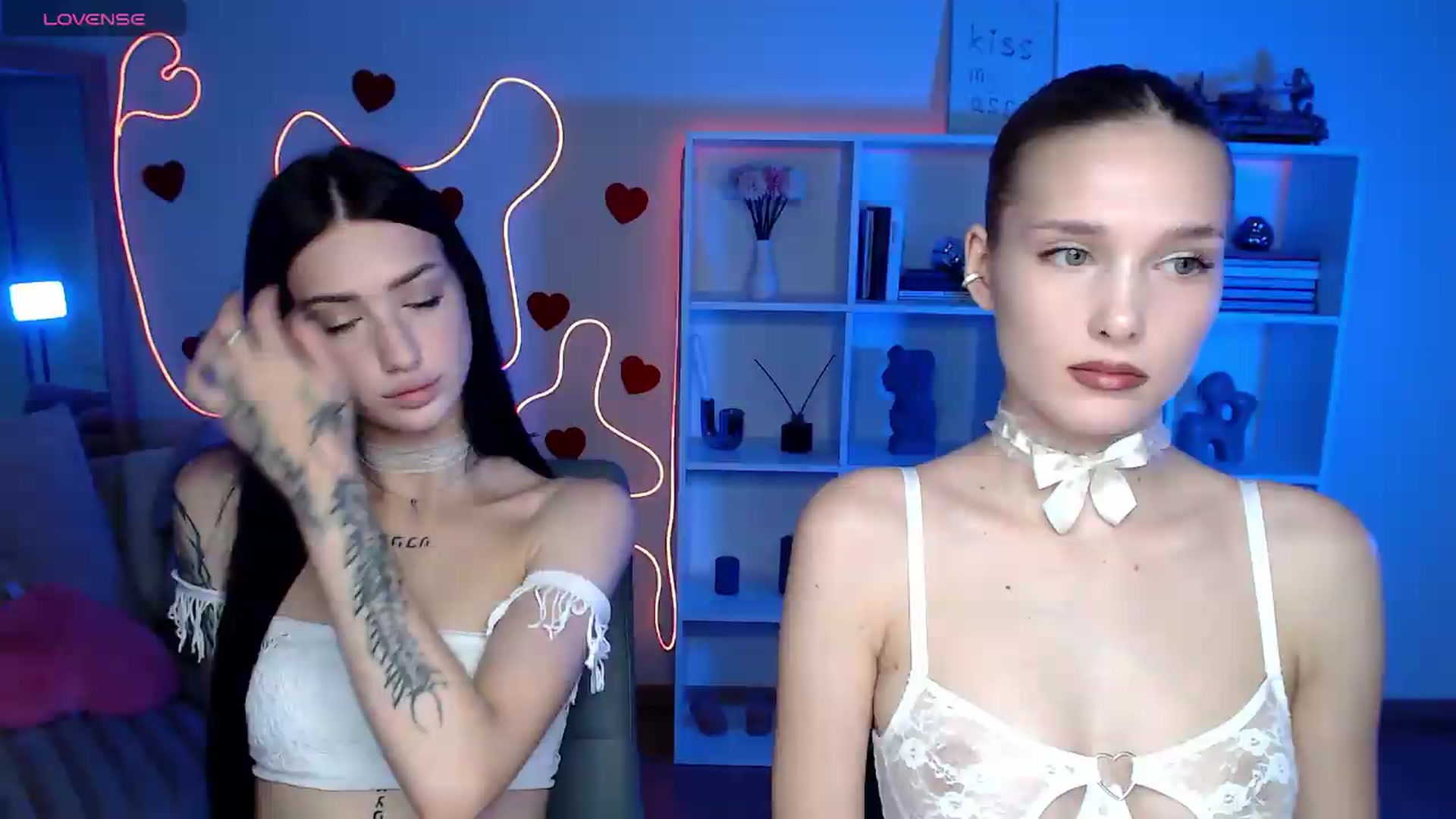 Gallery image thumbnail from Luness's myfreecams stream on, 06/27/2026, 09:59 image 13 of 20