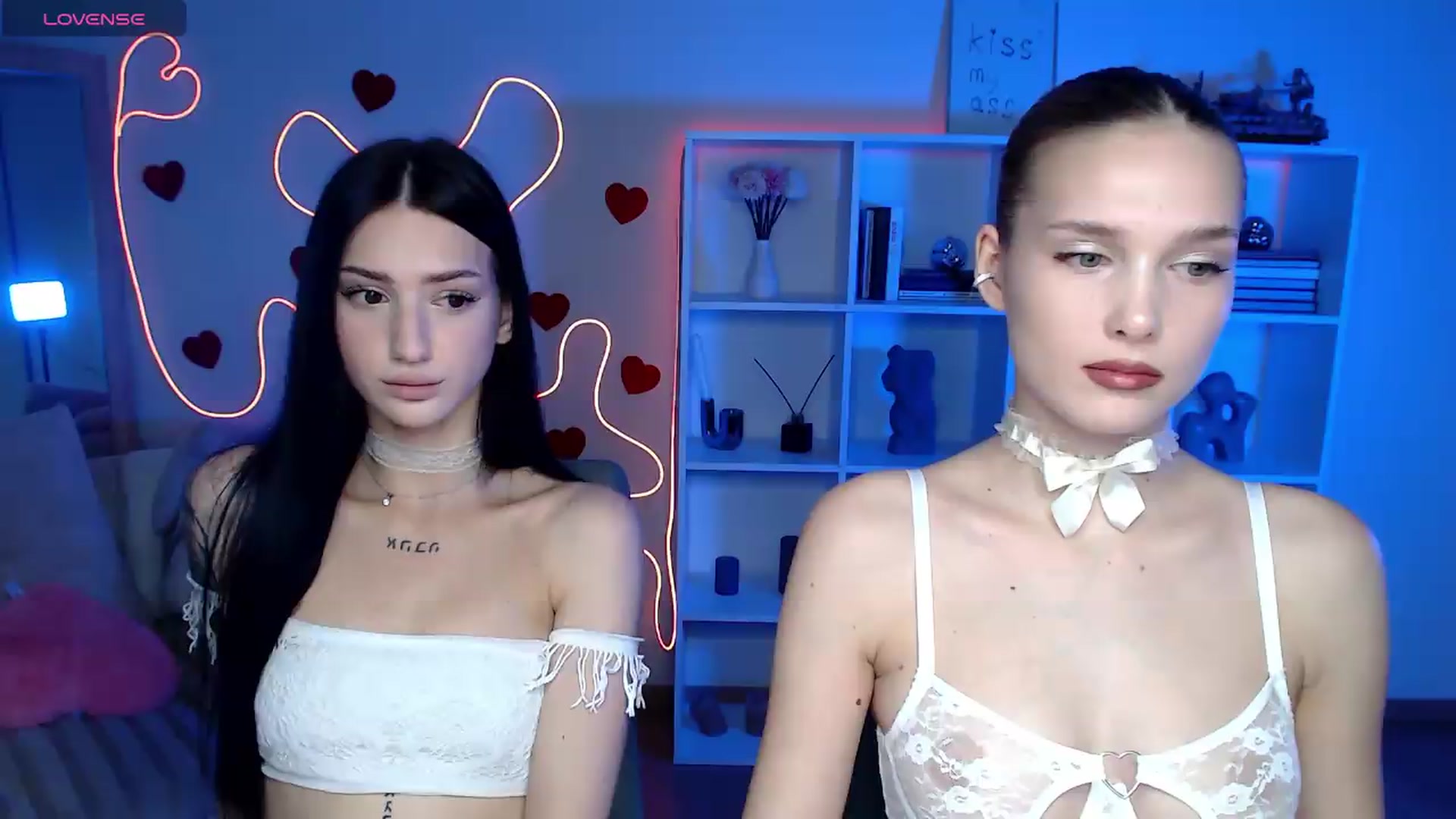 Gallery image thumbnail from Luness's myfreecams stream on, 06/27/2026, 09:59 image 9 of 20