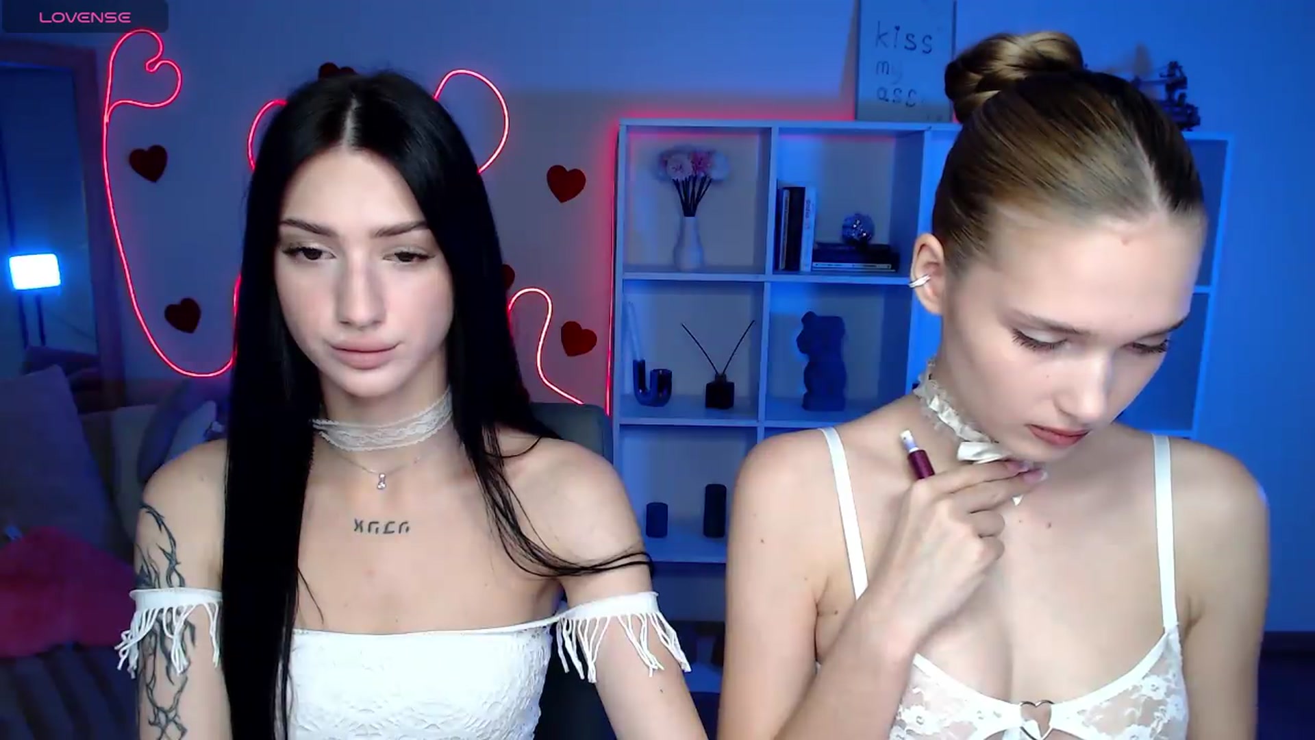 Gallery image thumbnail from Luness's myfreecams stream on, 06/27/2026, 10:28 image 9 of 20