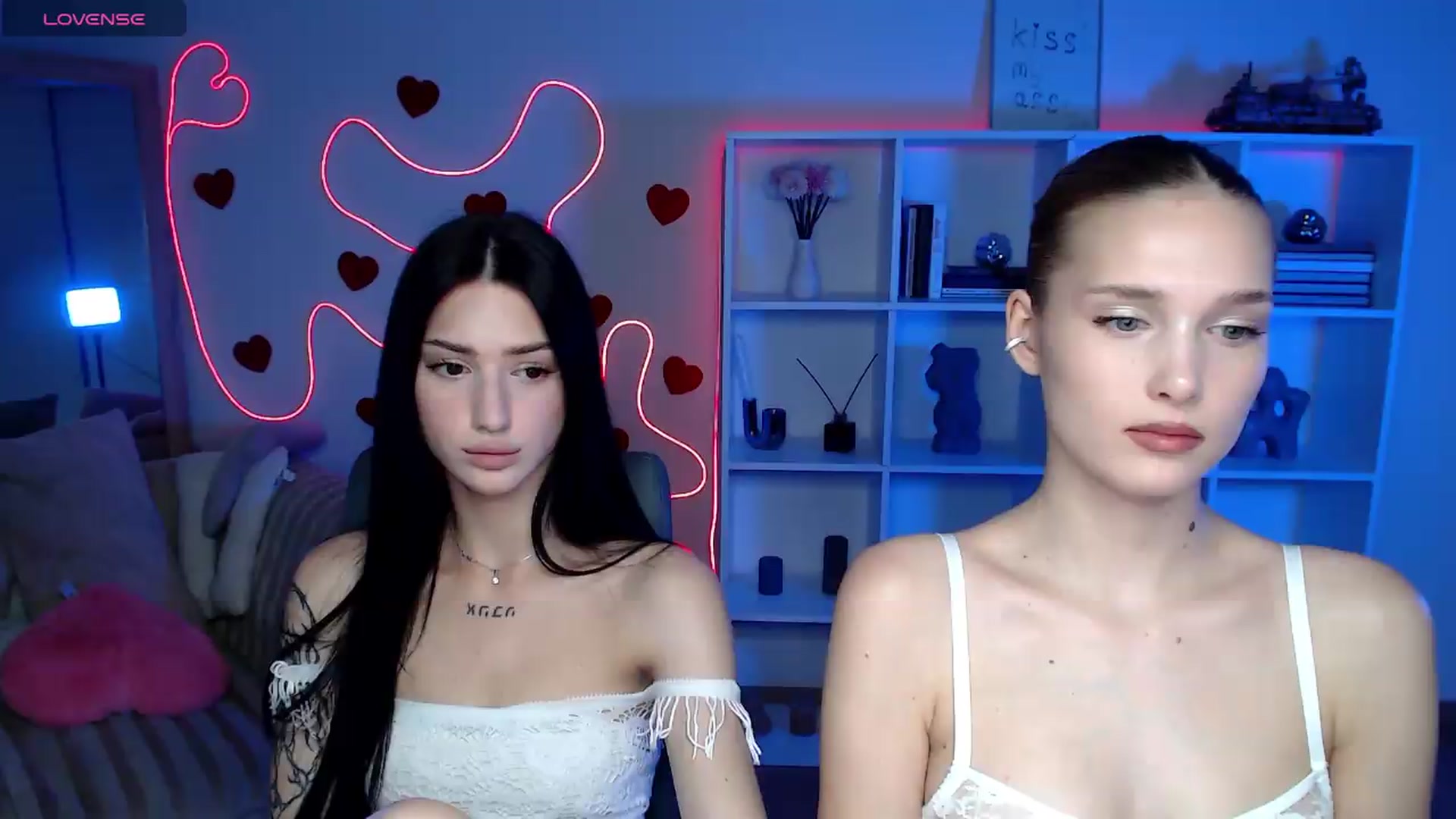 Gallery image thumbnail from Luness's myfreecams stream on, 06/27/2026, 11:47 image 14 of 20