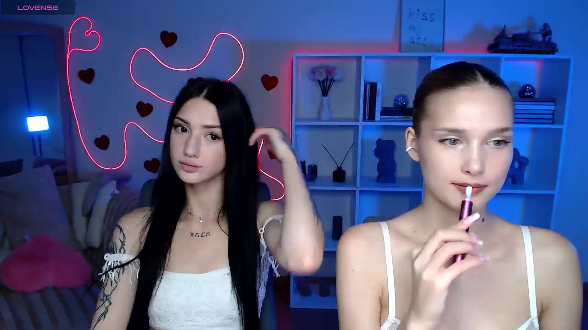 Gallery image thumbnail from Luness's myfreecams stream on, 06/27/2026, 11:47 image 19 of 20