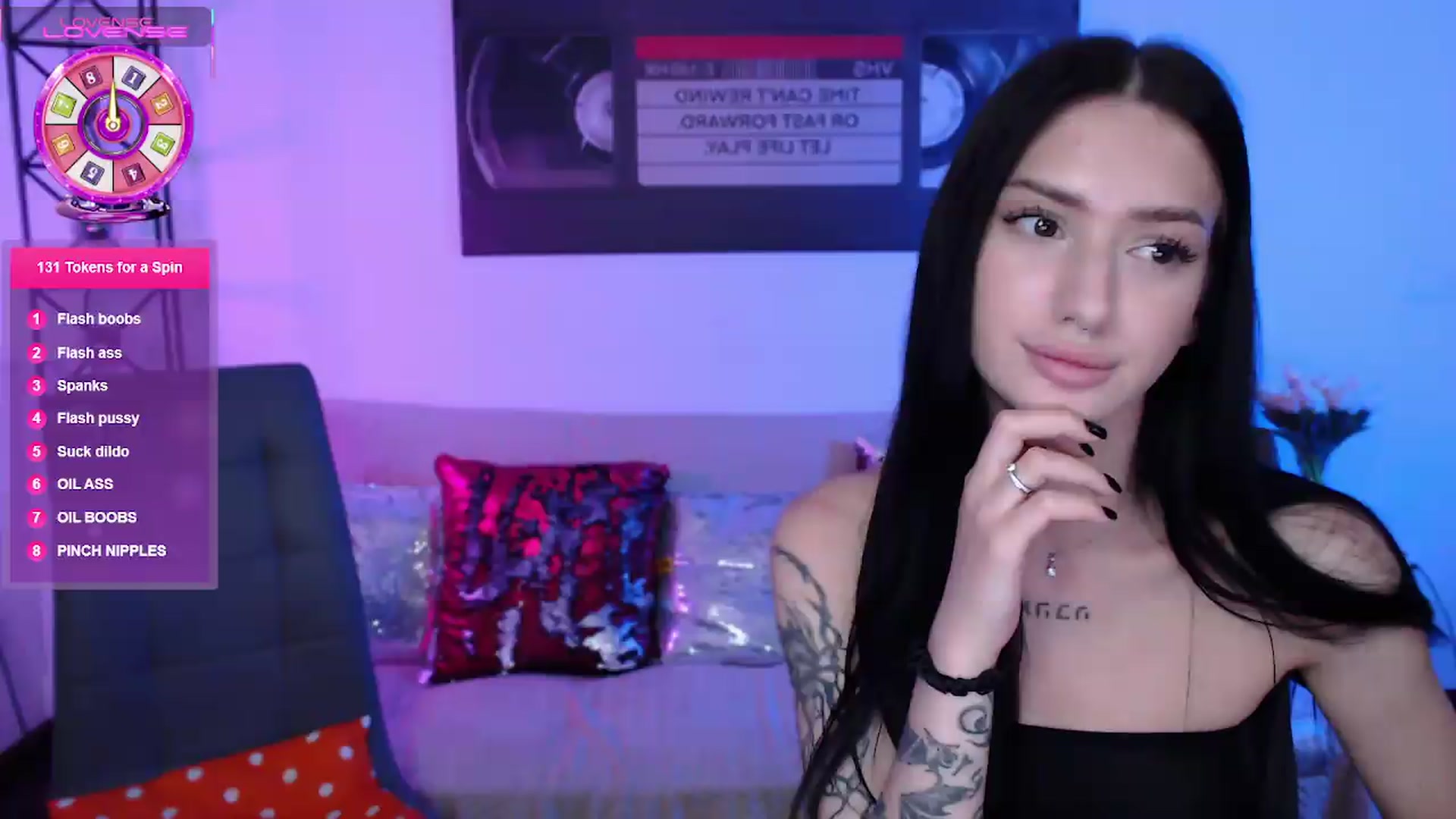 Gallery image thumbnail from Luness's myfreecams stream on, 06/28/2026, 12:37 image 12 of 20
