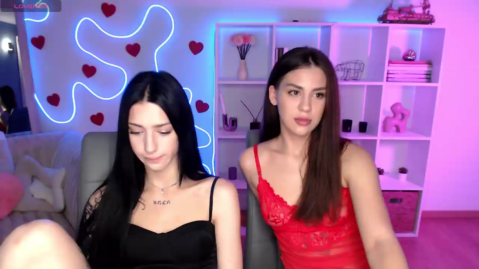 Gallery image thumbnail from Luness's myfreecams stream on, 07/19/2026, 23:01 image 9 of 20
