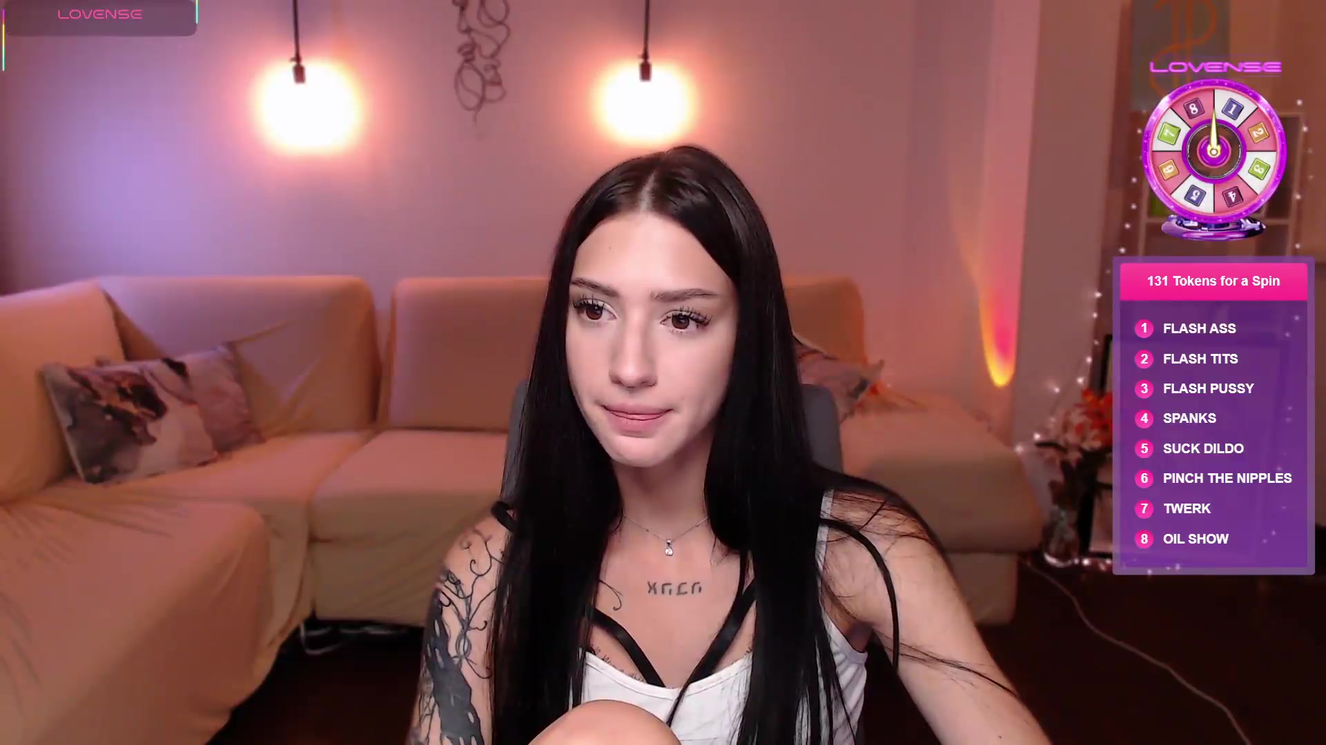 Gallery image thumbnail from Luness's myfreecams stream on, 08/26/2026, 24:15 image 8 of 20