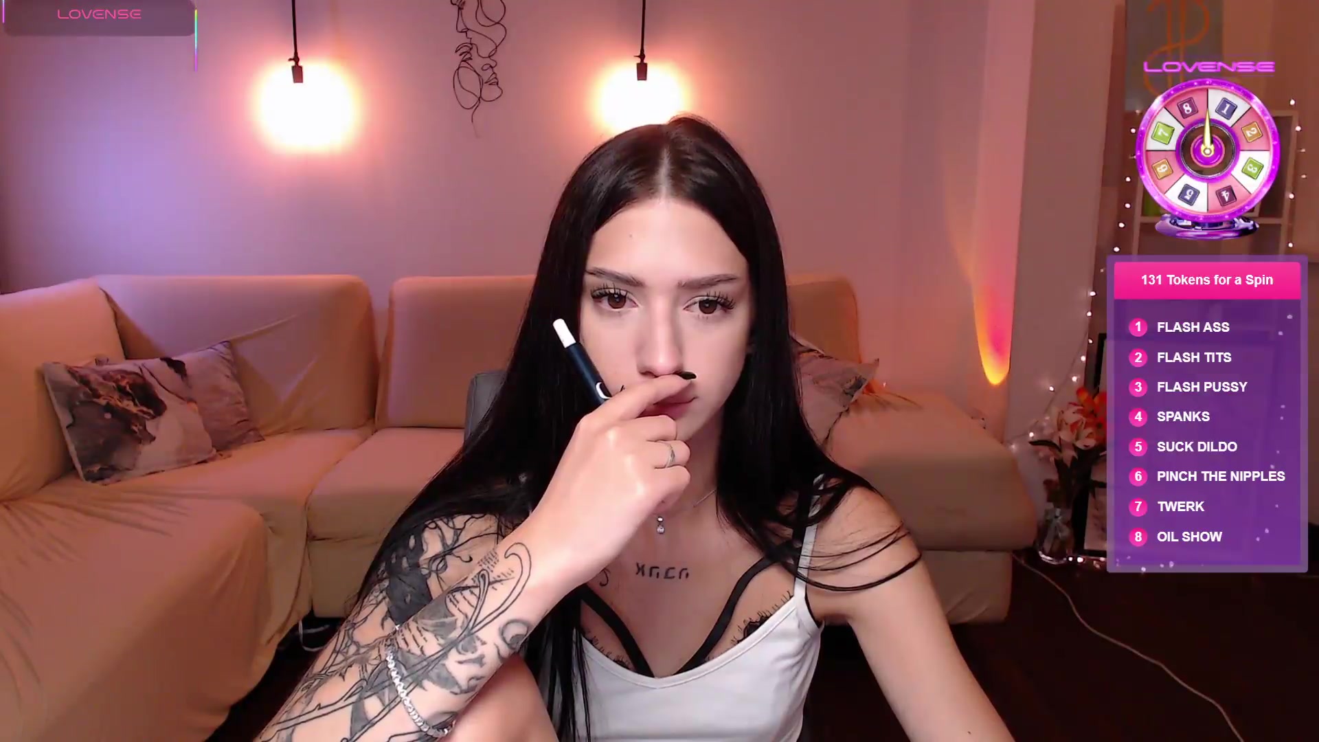 Gallery image thumbnail from Luness's myfreecams stream on, 08/26/2026, 24:15 image 13 of 20
