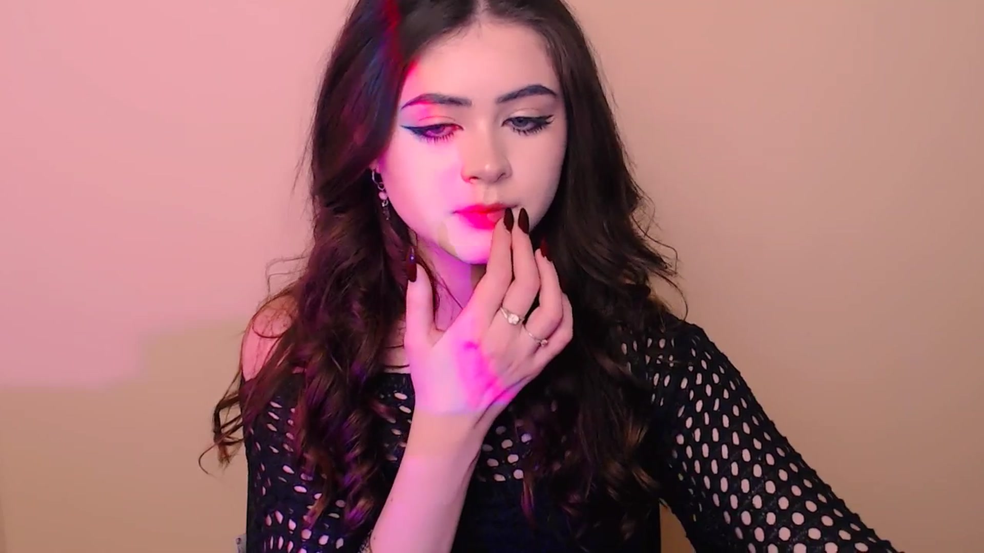 Gallery image thumbnail from LunnaBelle's myfreecams stream on, 02/28/2026, 18:48 image 10 of 20