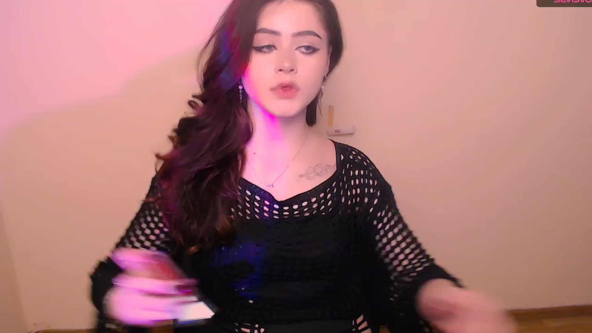 Gallery image thumbnail from LunnaBelle's myfreecams stream on, 03/01/2026, 01:37 image 11 of 20