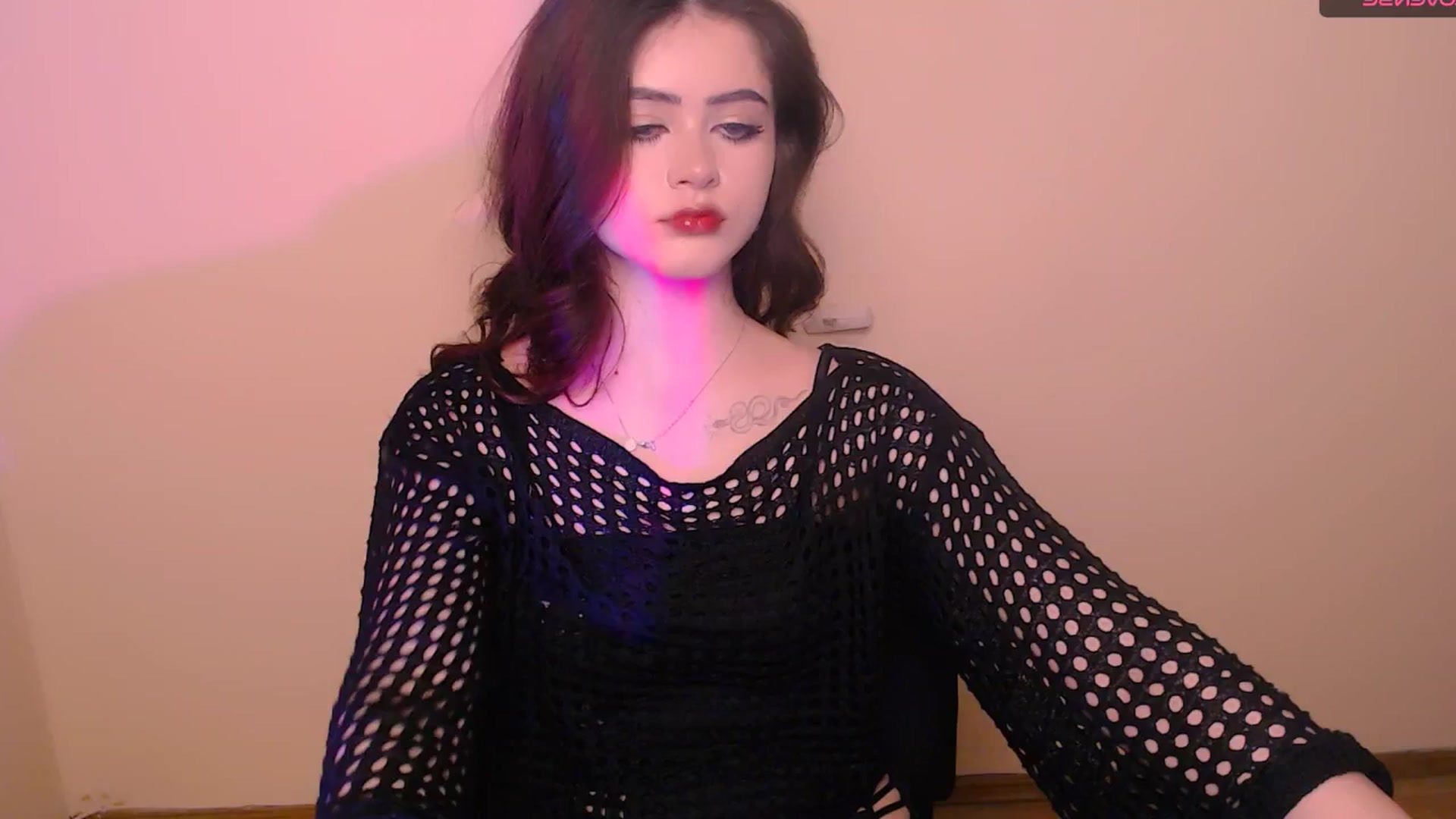 Gallery image thumbnail from LunnaBelle's myfreecams stream on, 03/01/2026, 01:37 image 16 of 20