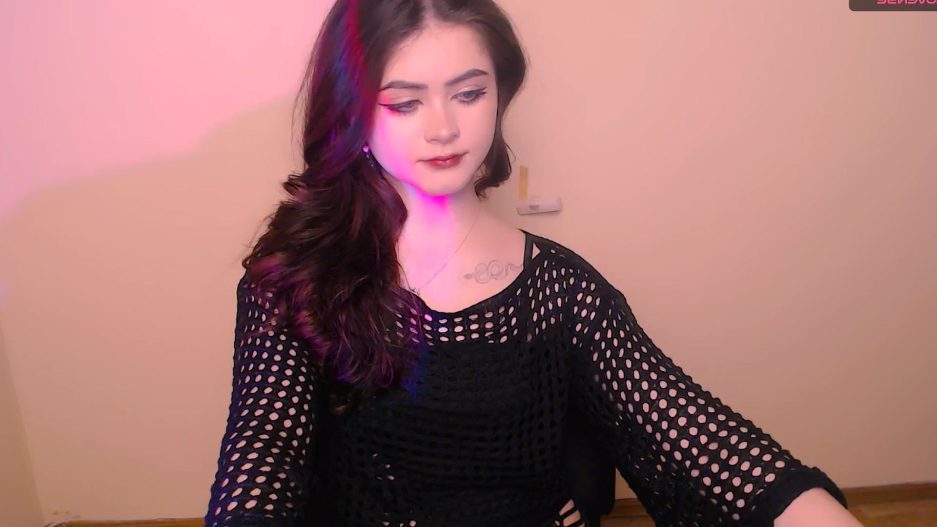 Gallery image thumbnail from LunnaBelle's myfreecams stream on, 03/01/2026, 01:37 image 12 of 20