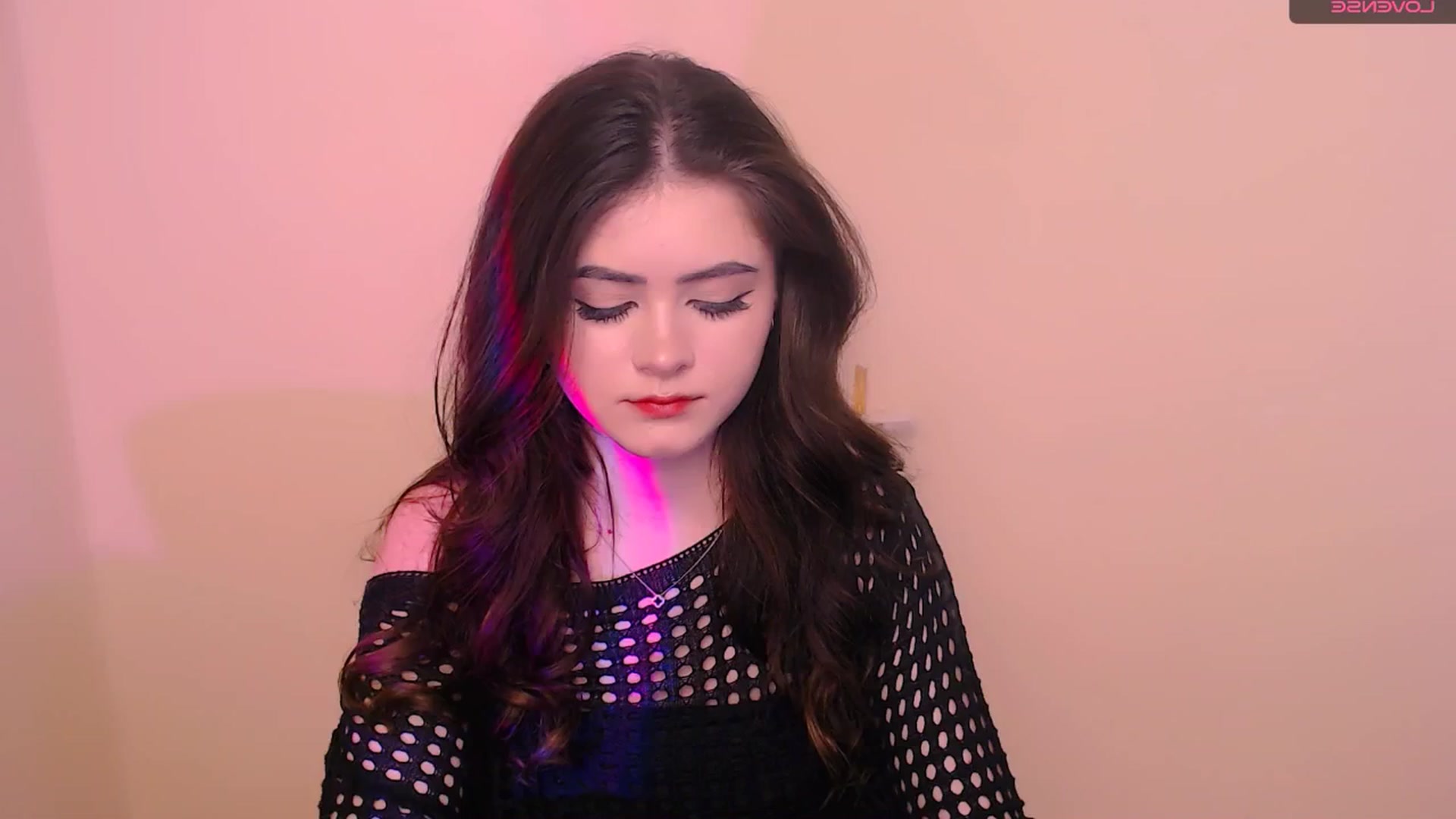 Gallery image thumbnail from LunnaBelle's myfreecams stream on, 03/01/2026, 09:14 image 17 of 20