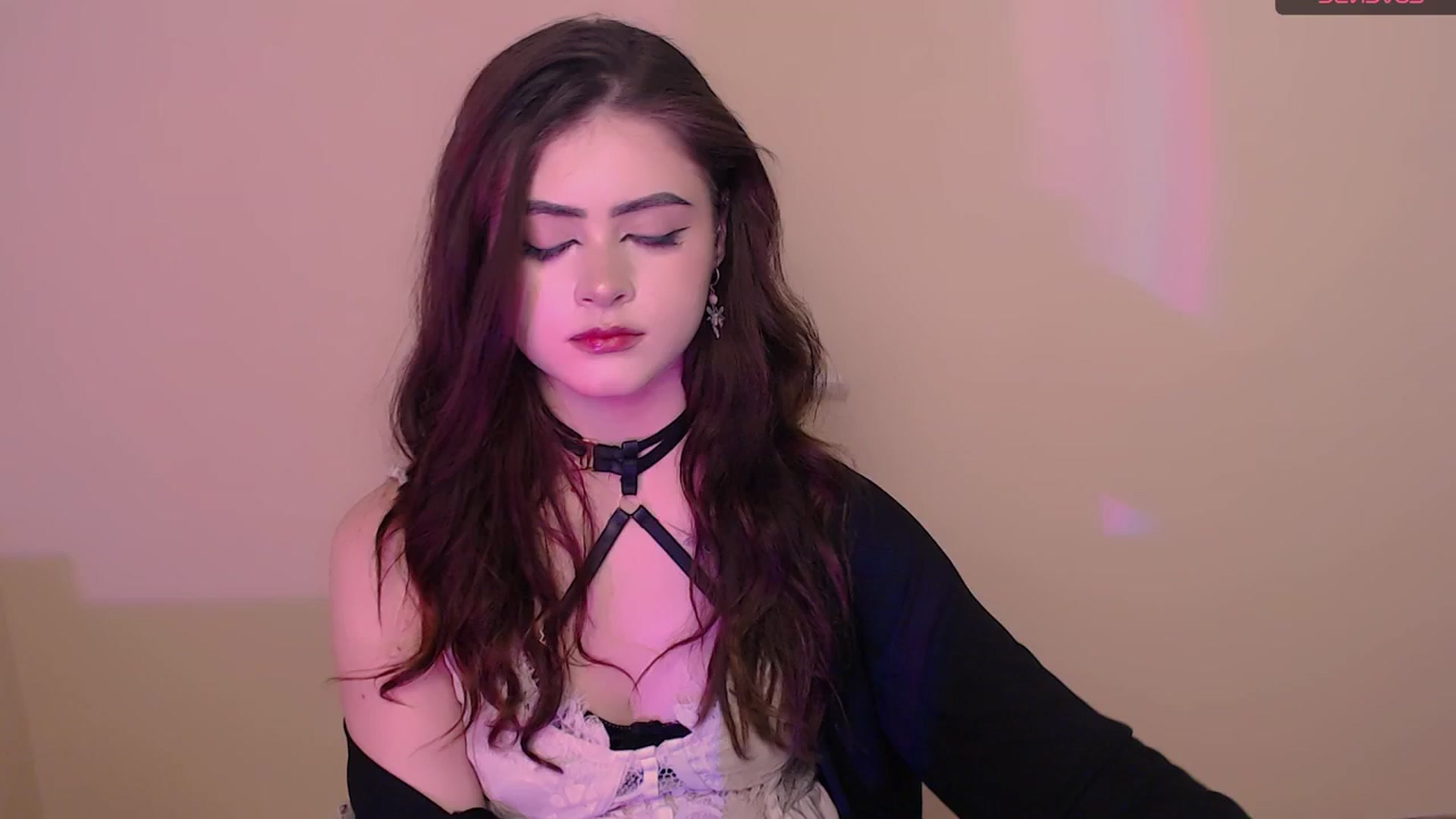 Gallery image thumbnail from LunnaBelle's myfreecams stream on, 03/03/2026, 07:41 image 5 of 20