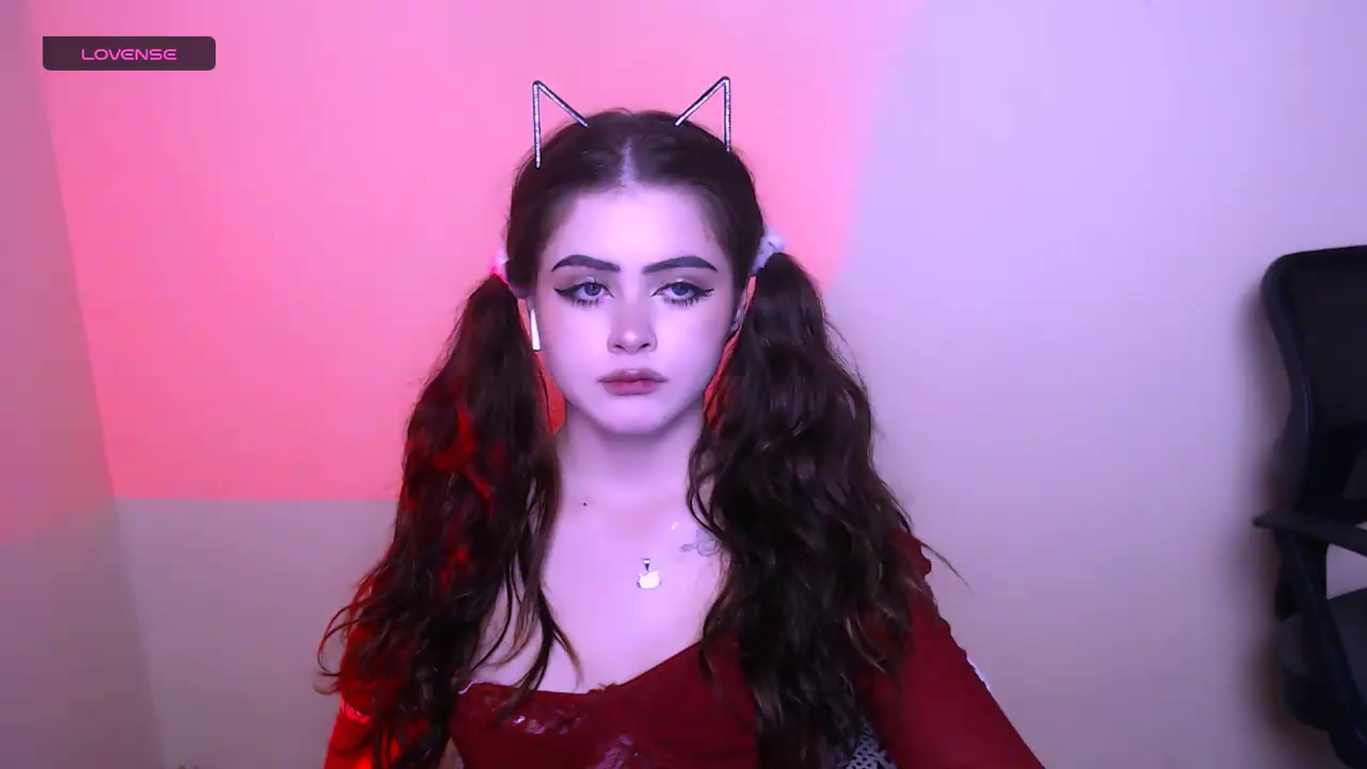 Gallery image thumbnail from LunnaBelle's myfreecams stream on, 07/17/2026, 24:43 image 8 of 20
