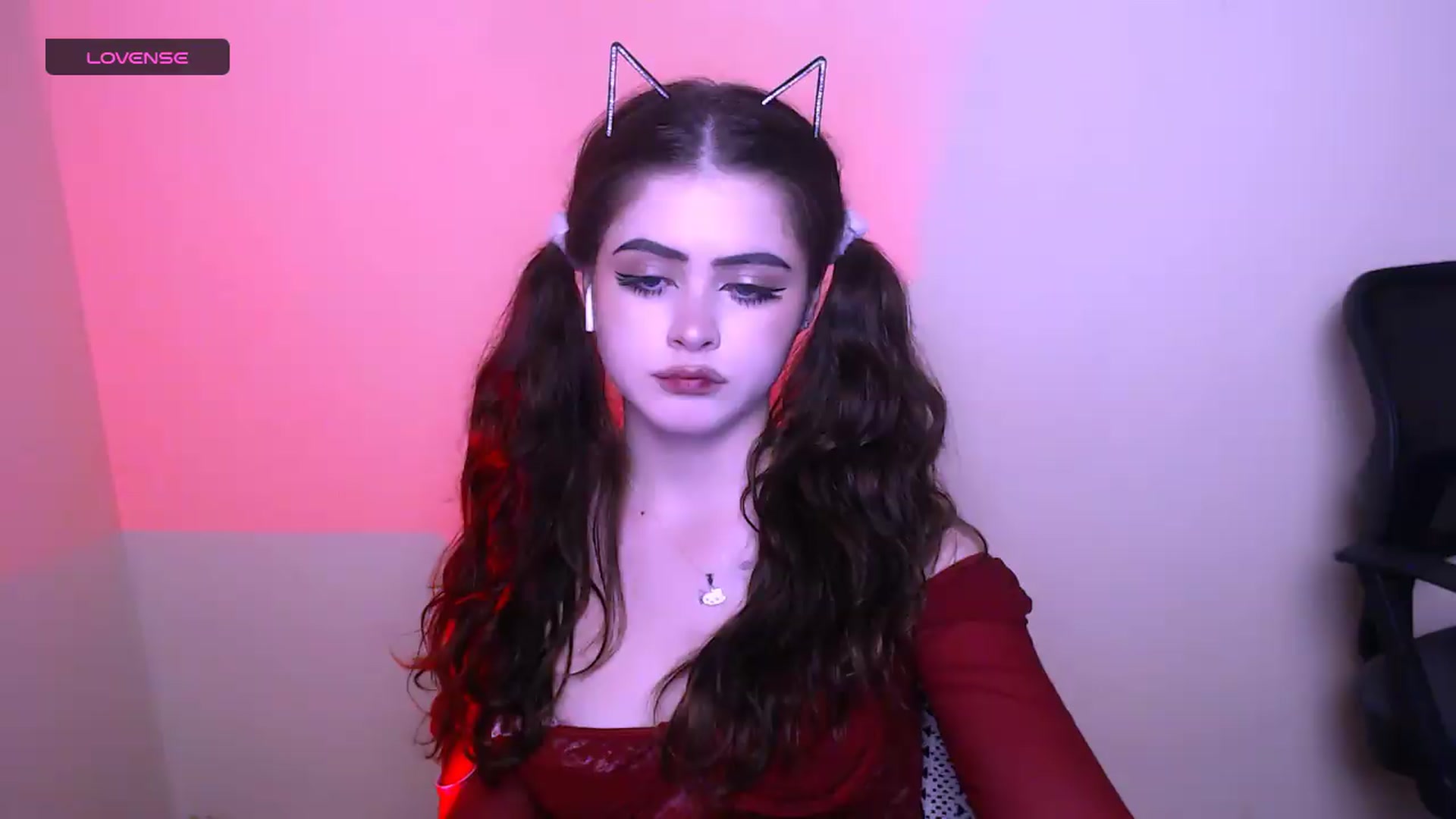 Gallery image thumbnail from LunnaBelle's myfreecams stream on, 07/17/2026, 24:43 image 3 of 20