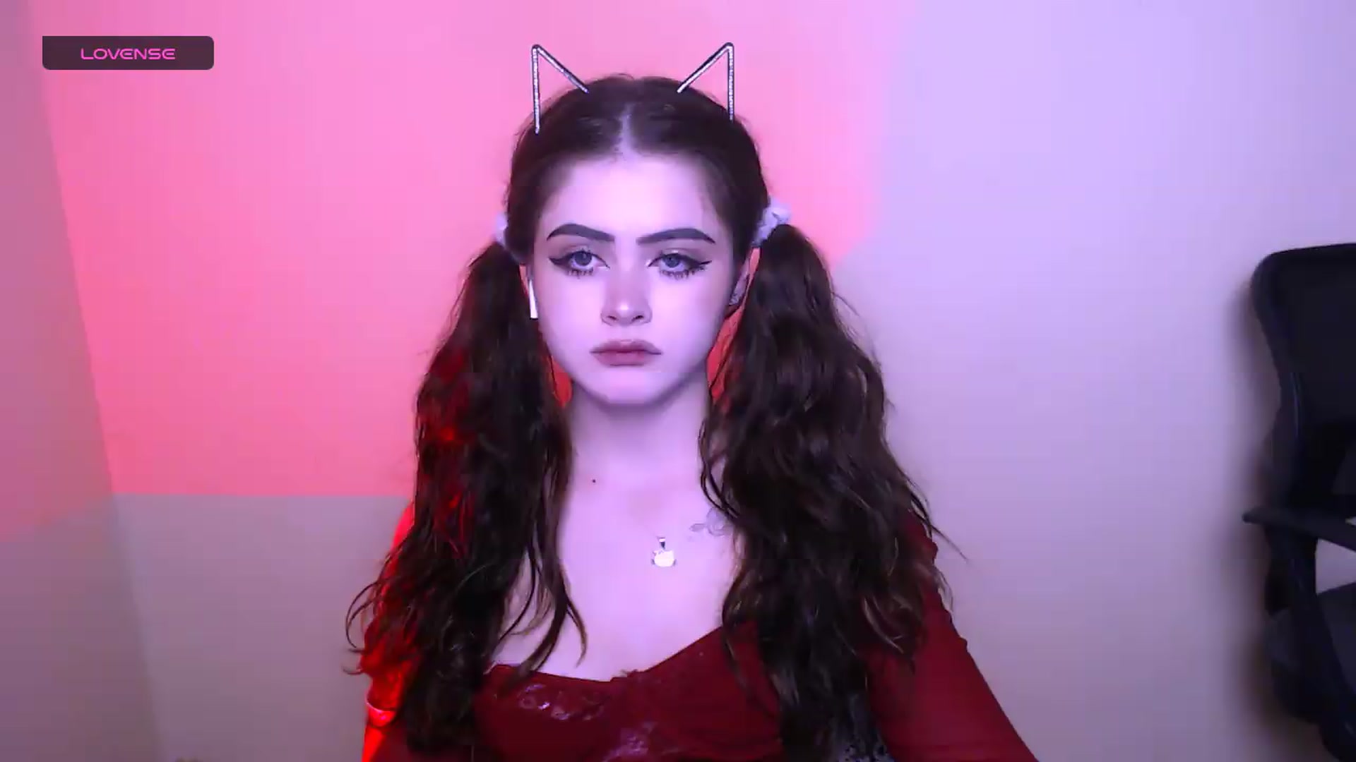 Gallery image thumbnail from LunnaBelle's myfreecams stream on, 07/17/2026, 24:43 image 7 of 20