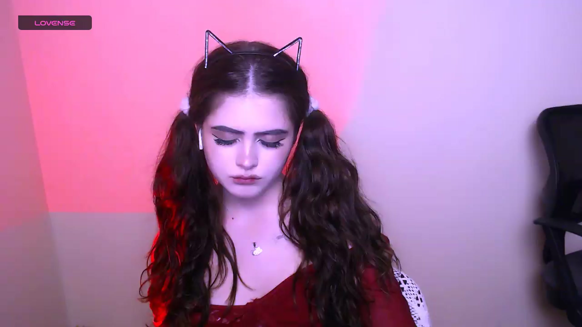 Gallery image thumbnail from LunnaBelle's myfreecams stream on, 07/17/2026, 24:43 image 14 of 20