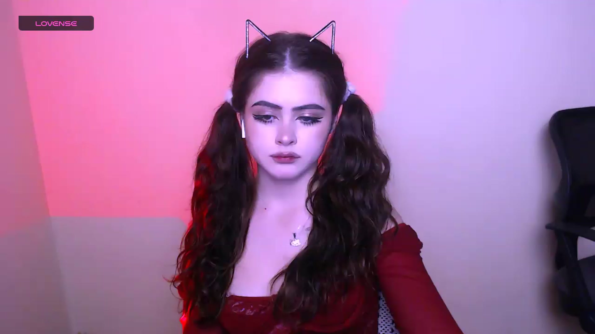 Gallery image thumbnail from LunnaBelle's myfreecams stream on, 07/17/2026, 24:43 image 2 of 20