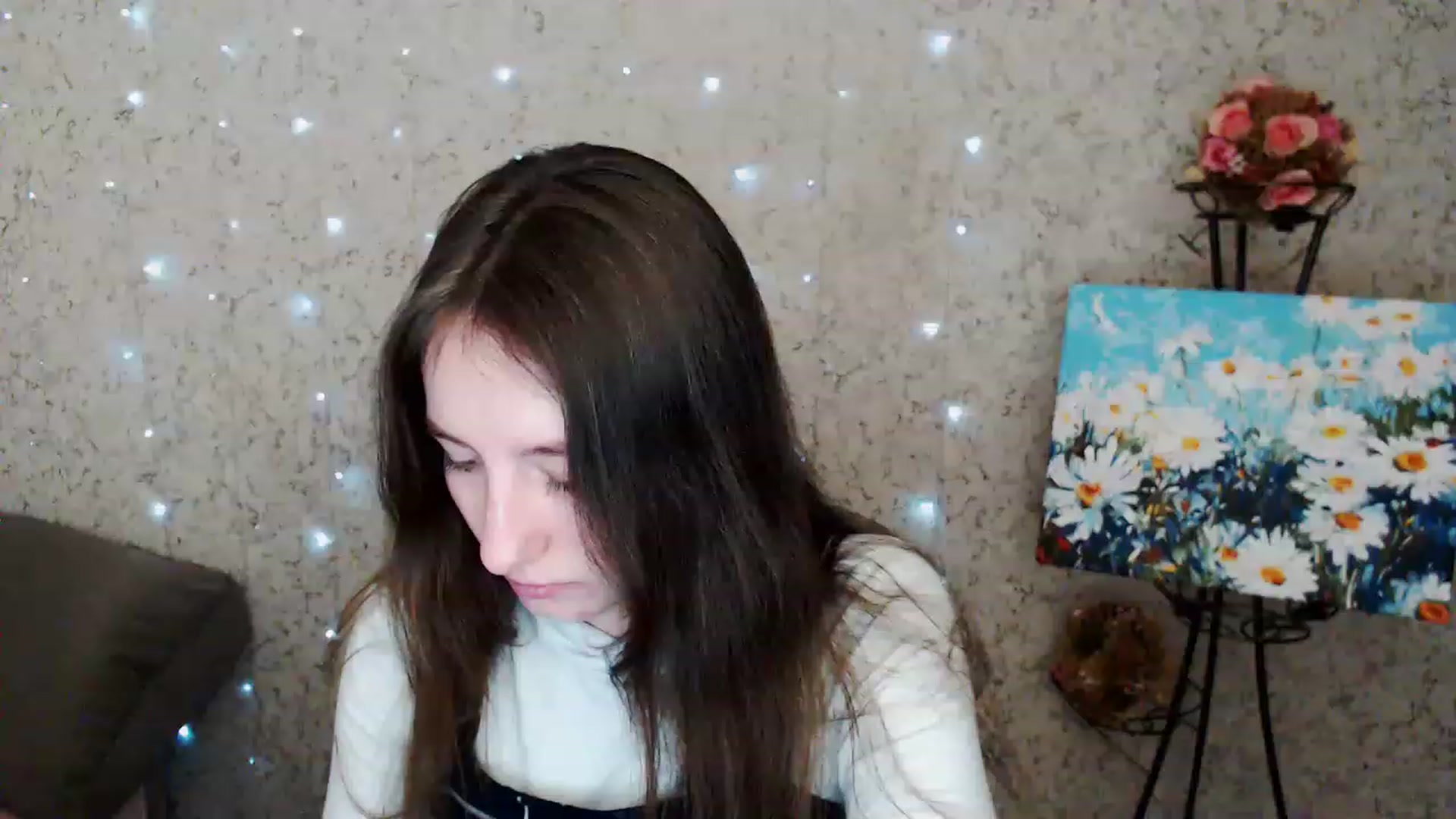 Gallery image thumbnail from Lunnaa_xx's myfreecams stream on, 12/20/2022, 15:19 image 7 of 20