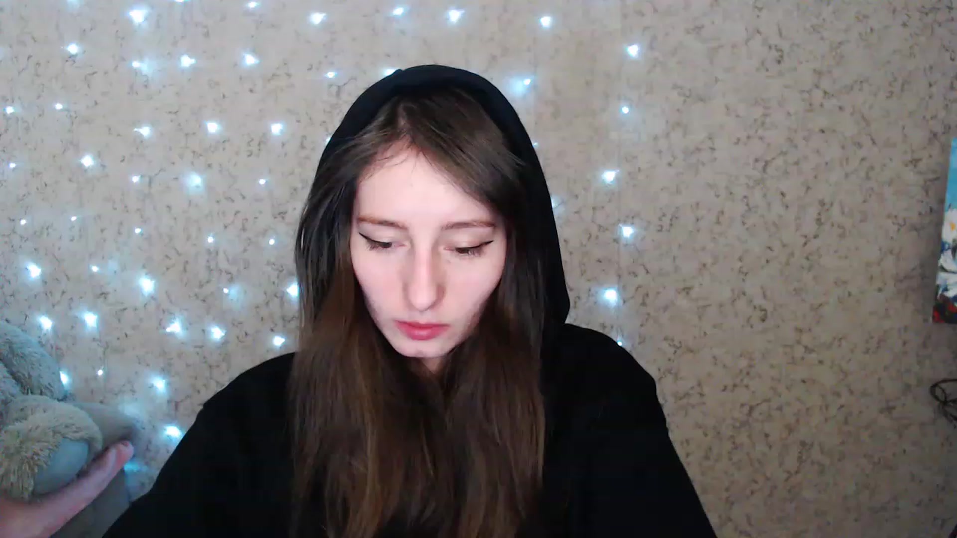Gallery image thumbnail from Lunnaa_xx's myfreecams stream on, 01/03/2023, 17:04 image 2 of 20