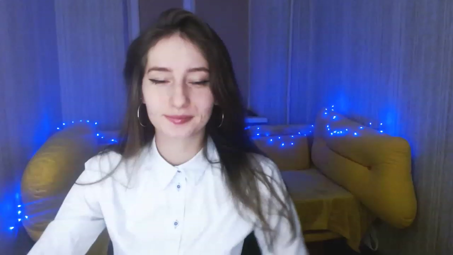 Gallery image thumbnail from Lunnaa_xx's myfreecams stream on, 01/04/2023, 14:48 image 11 of 20