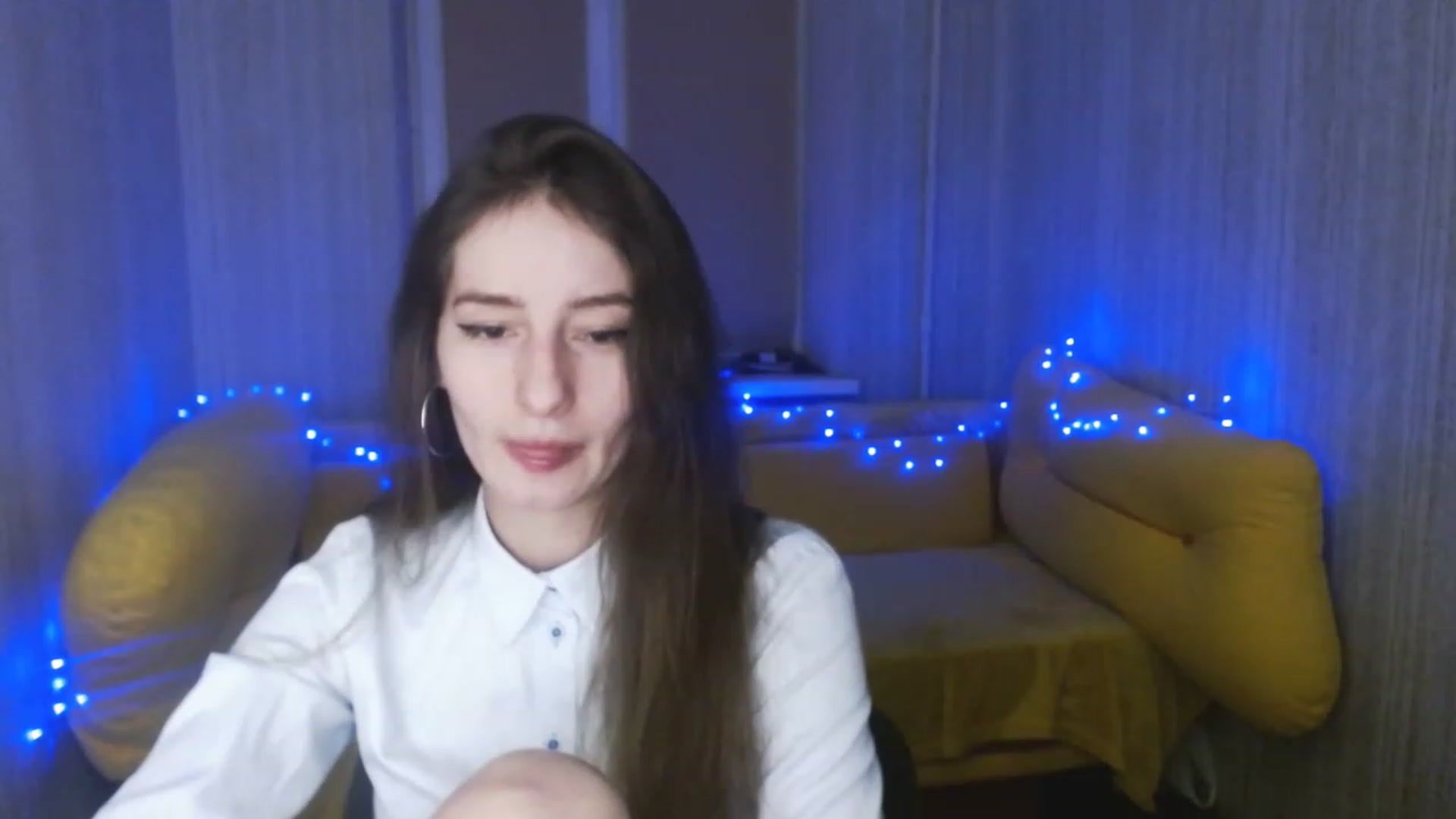 Gallery image thumbnail from Lunnaa_xx's myfreecams stream on, 01/04/2023, 14:48 image 9 of 20
