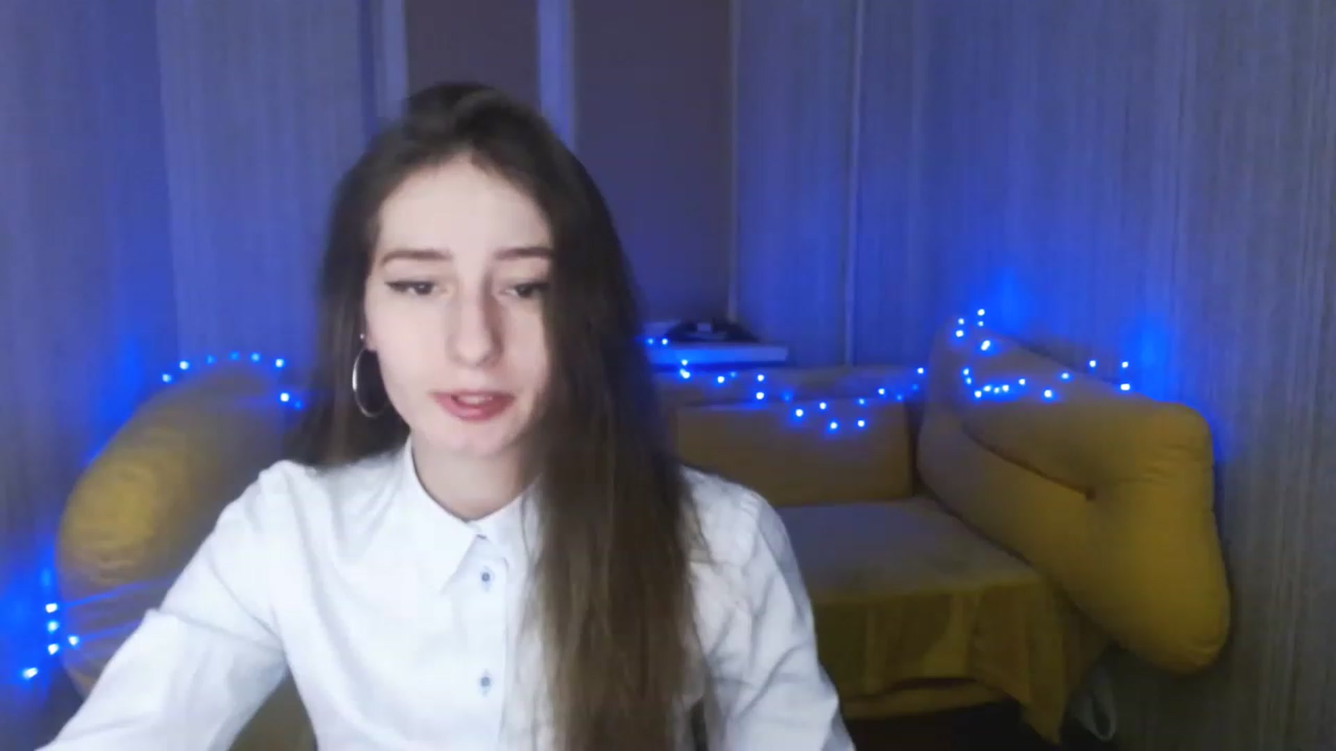 Gallery image thumbnail from Lunnaa_xx's myfreecams stream on, 01/04/2023, 14:48 image 8 of 20