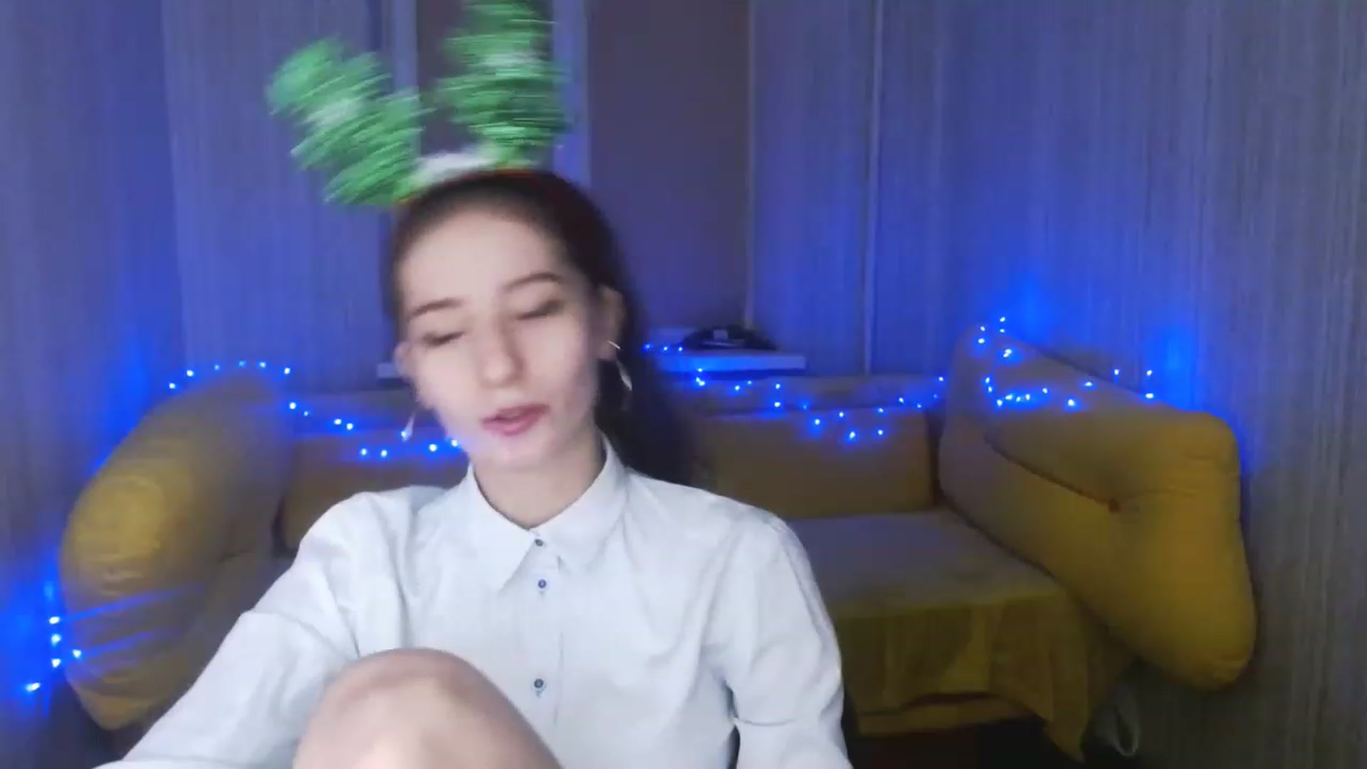 Gallery image thumbnail from Lunnaa_xx's myfreecams stream on, 01/04/2023, 14:48 image 3 of 20