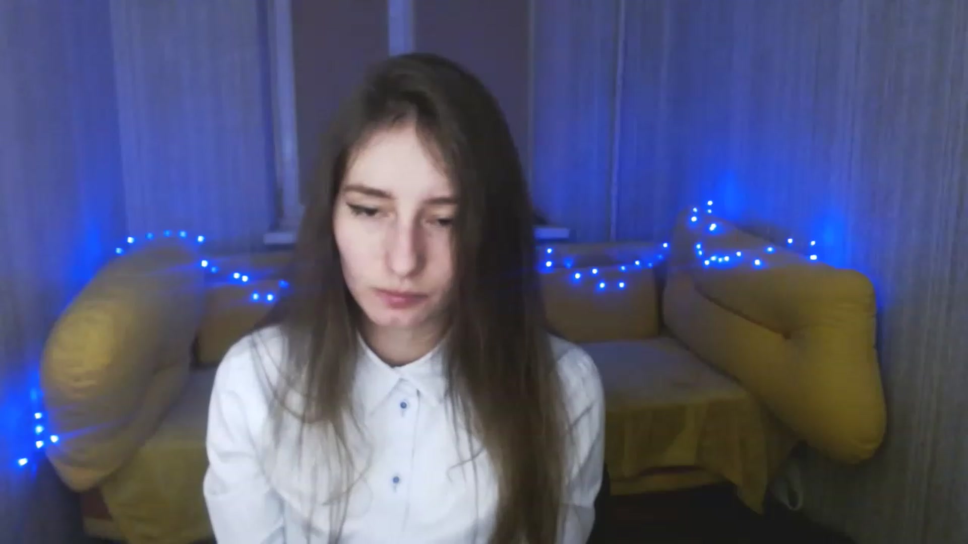 Gallery image thumbnail from Lunnaa_xx's myfreecams stream on, 01/04/2023, 18:16 image 19 of 20