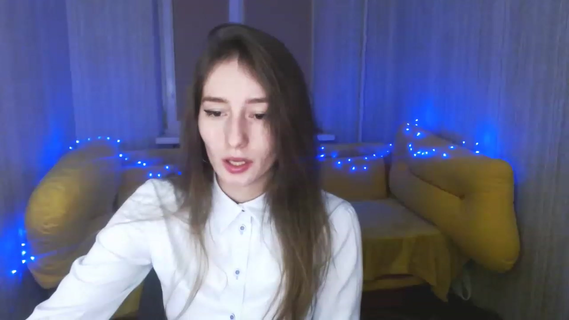 Gallery image thumbnail from Lunnaa_xx's myfreecams stream on, 01/04/2023, 18:16 image 14 of 20