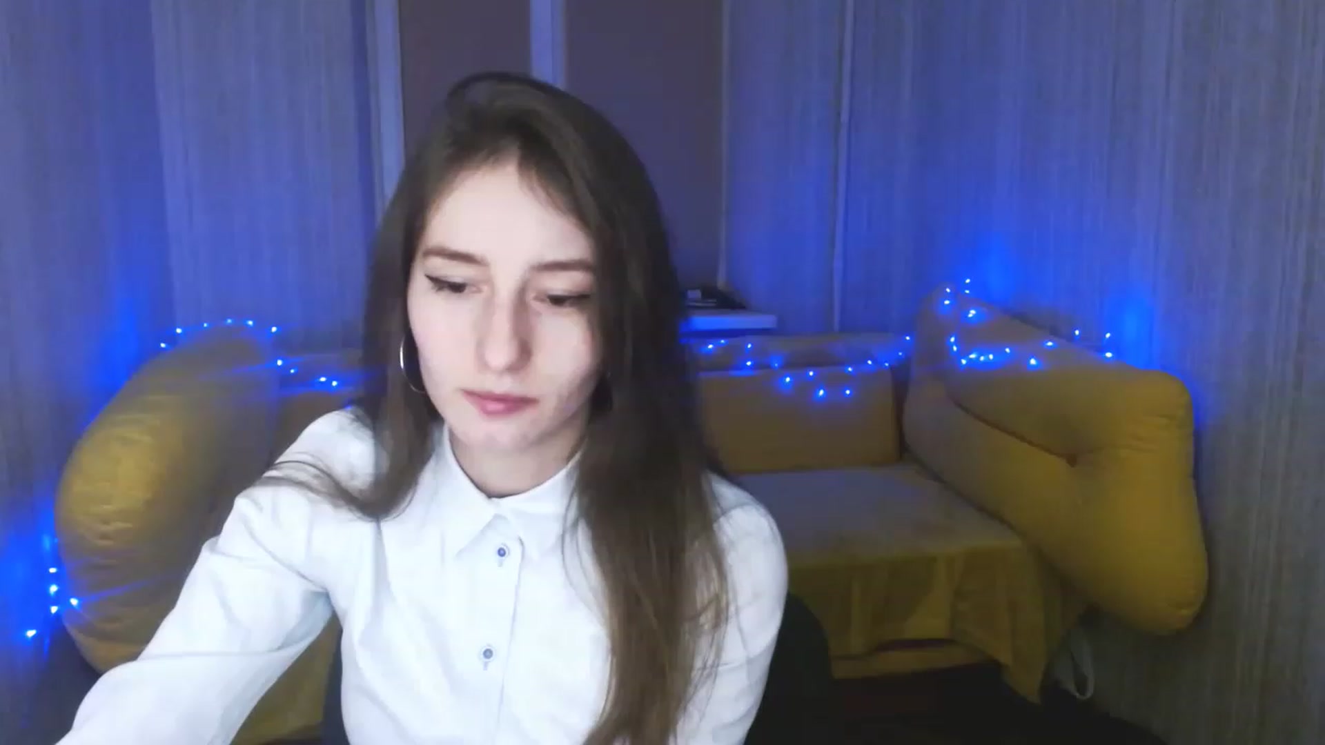 Gallery image thumbnail from Lunnaa_xx's myfreecams stream on, 01/04/2023, 18:16 image 10 of 20