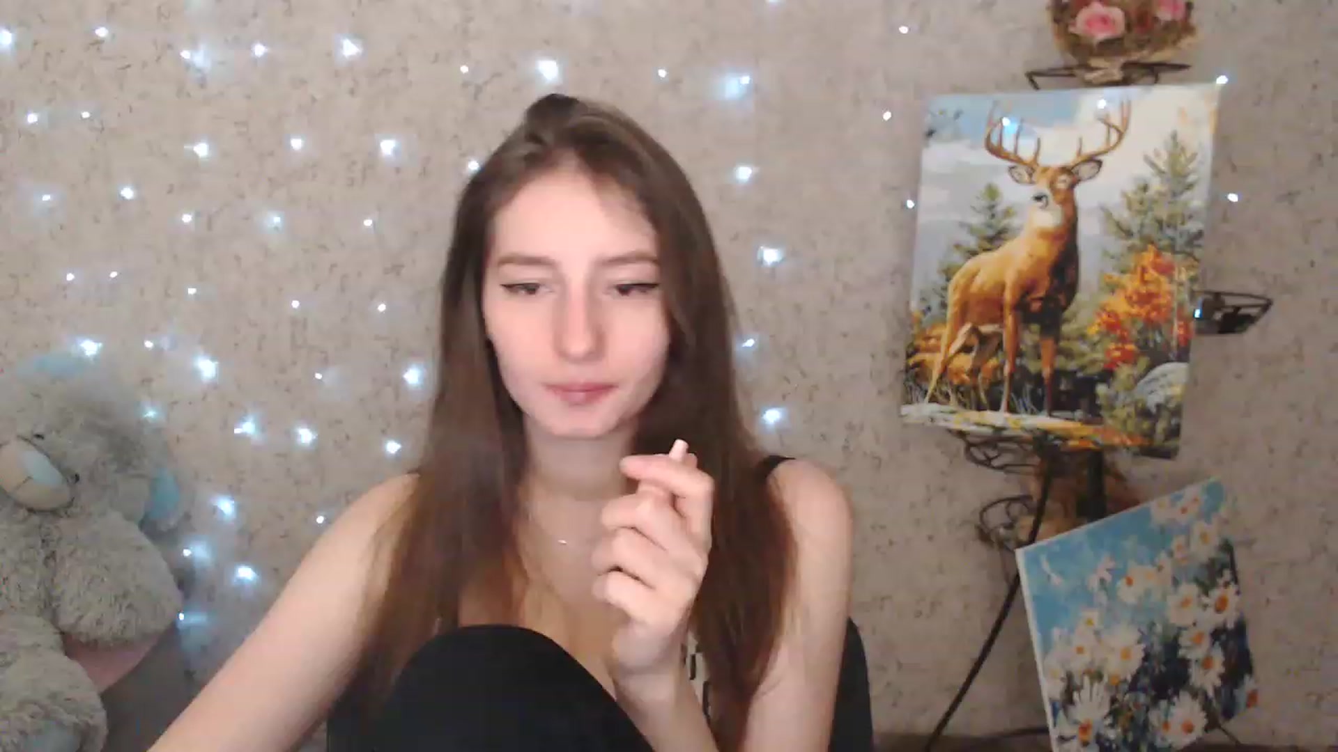 Gallery image thumbnail from Lunnaa_xx's myfreecams stream on, 01/05/2023, 17:29 image 20 of 20