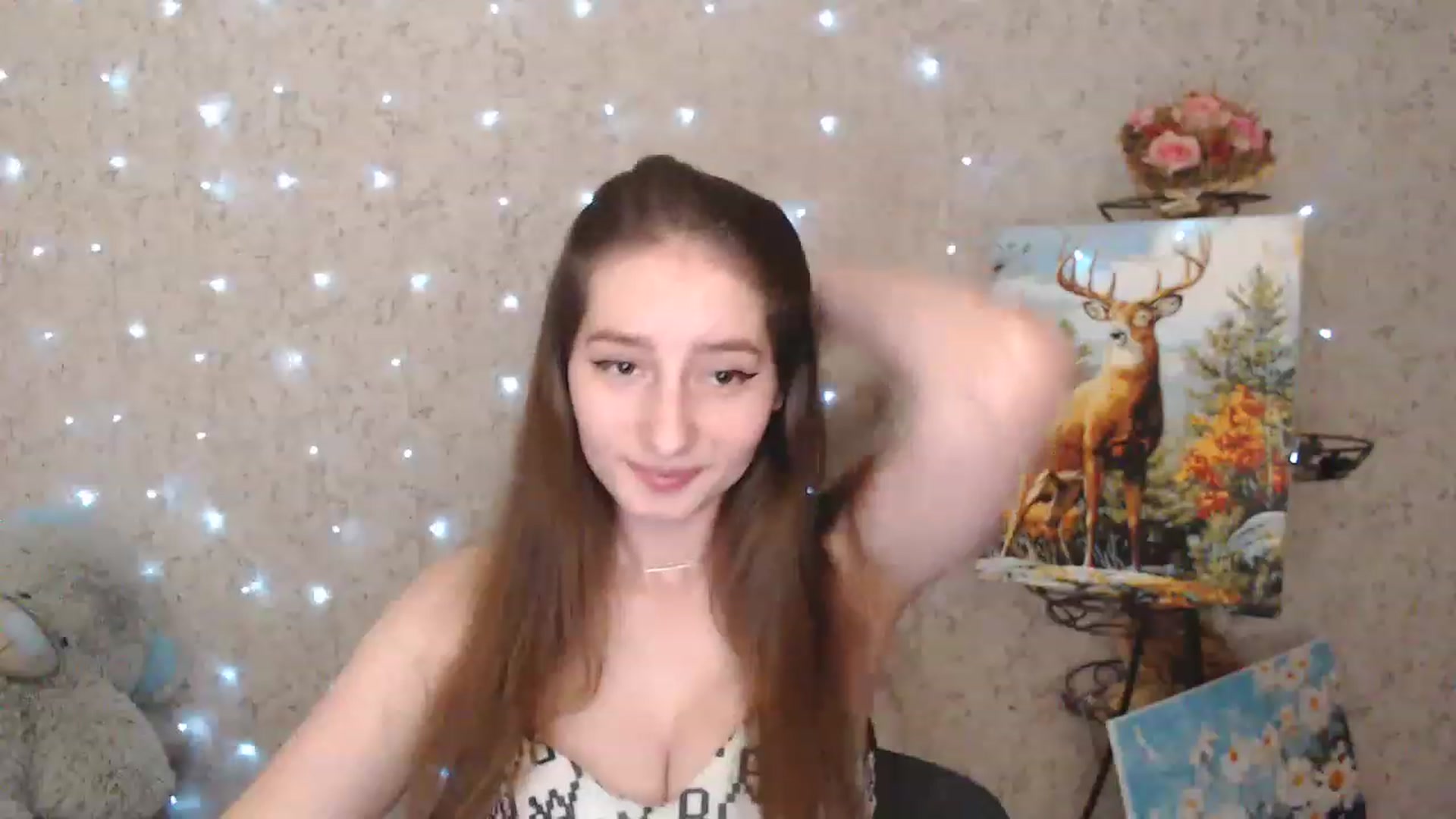 Gallery image thumbnail from Lunnaa_xx's myfreecams stream on, 01/05/2023, 17:29 image 6 of 20