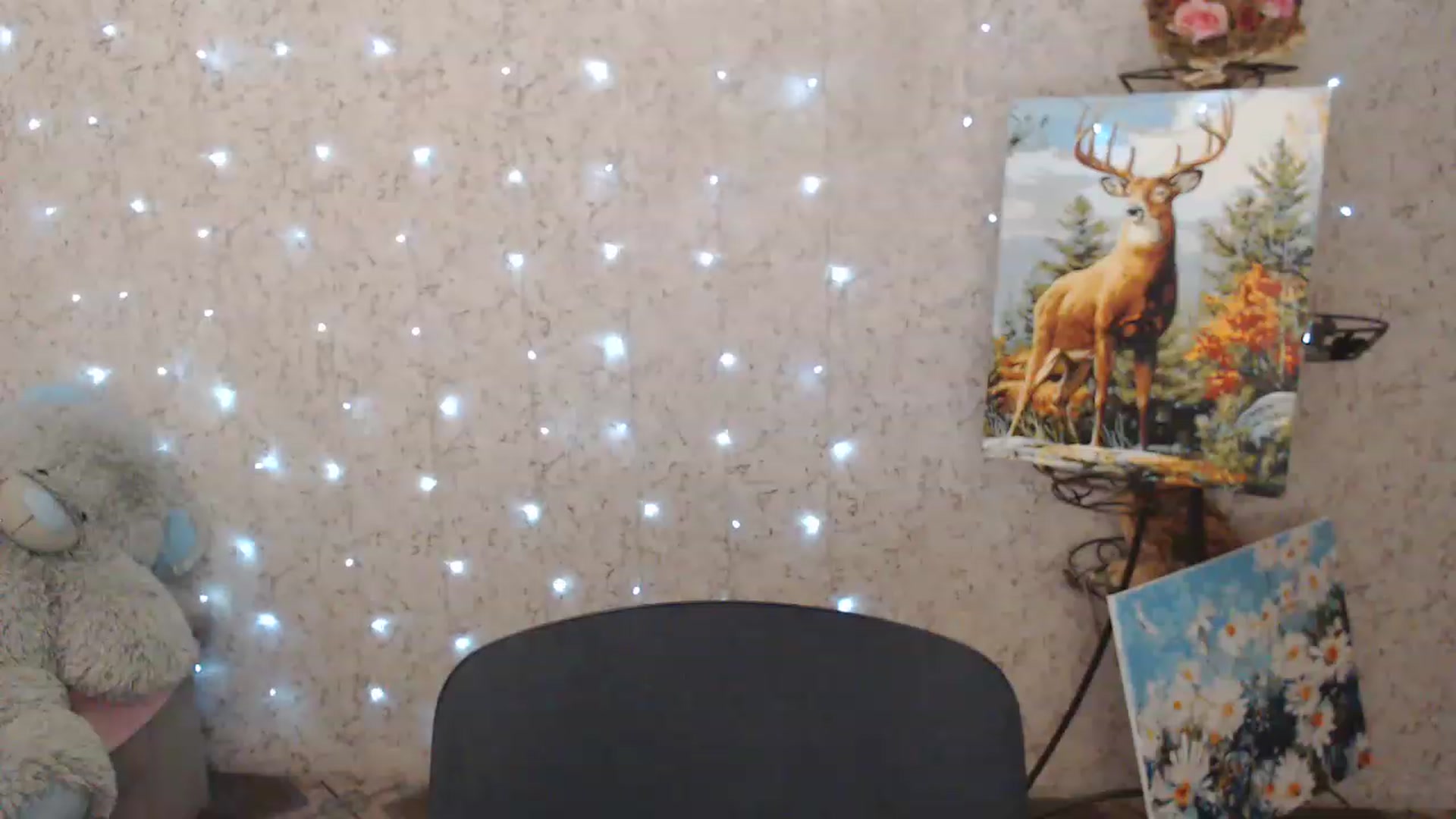 Gallery image thumbnail from Lunnaa_xx's myfreecams stream on, 01/05/2023, 17:29 image 11 of 20
