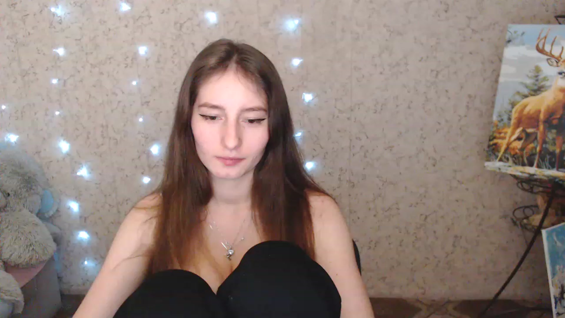 Gallery image thumbnail from Lunnaa_xx's myfreecams stream on, 01/05/2023, 19:07 image 18 of 20