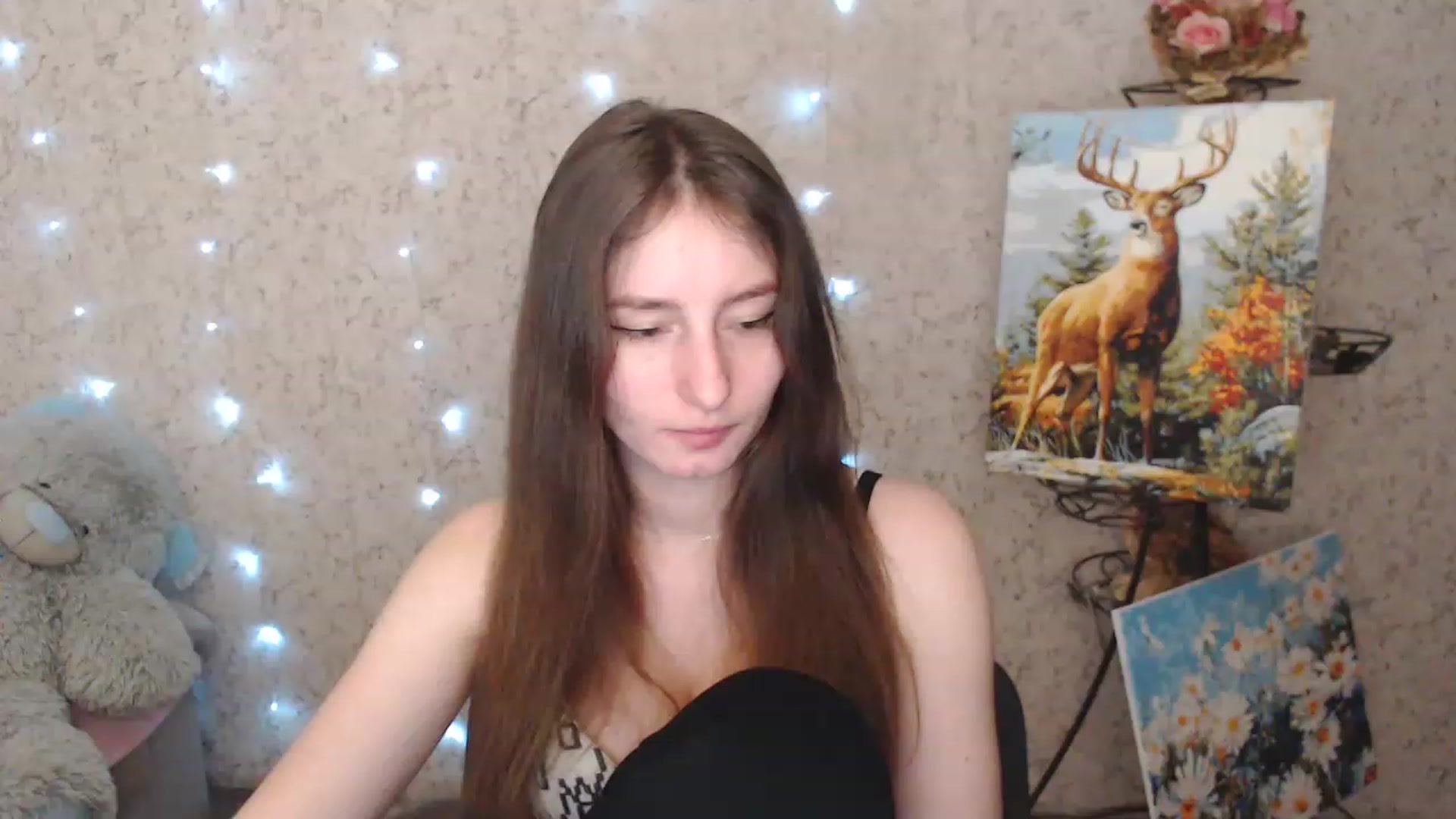 Gallery image thumbnail from Lunnaa_xx's myfreecams stream on, 01/05/2023, 19:07 image 6 of 20