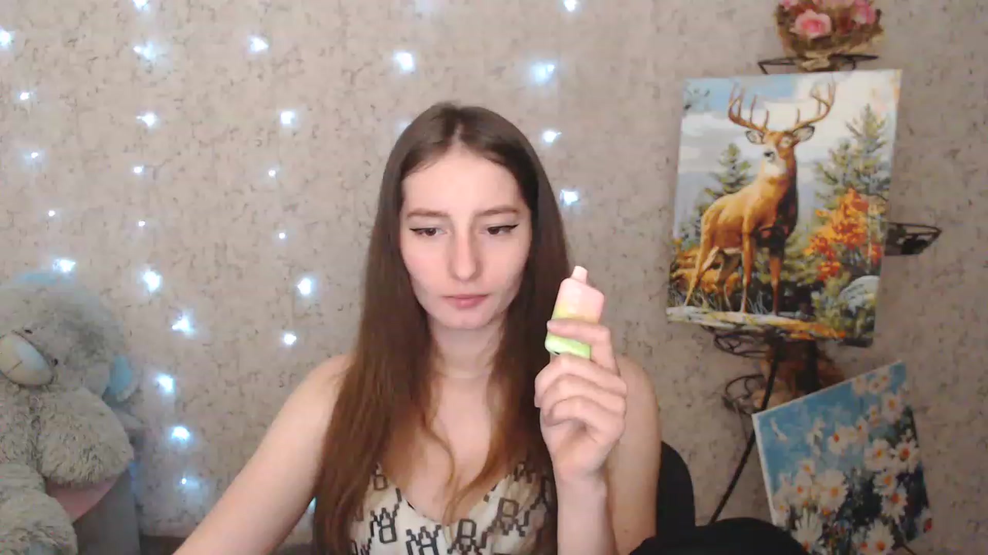 Gallery image thumbnail from Lunnaa_xx's myfreecams stream on, 01/05/2023, 19:07 image 10 of 20