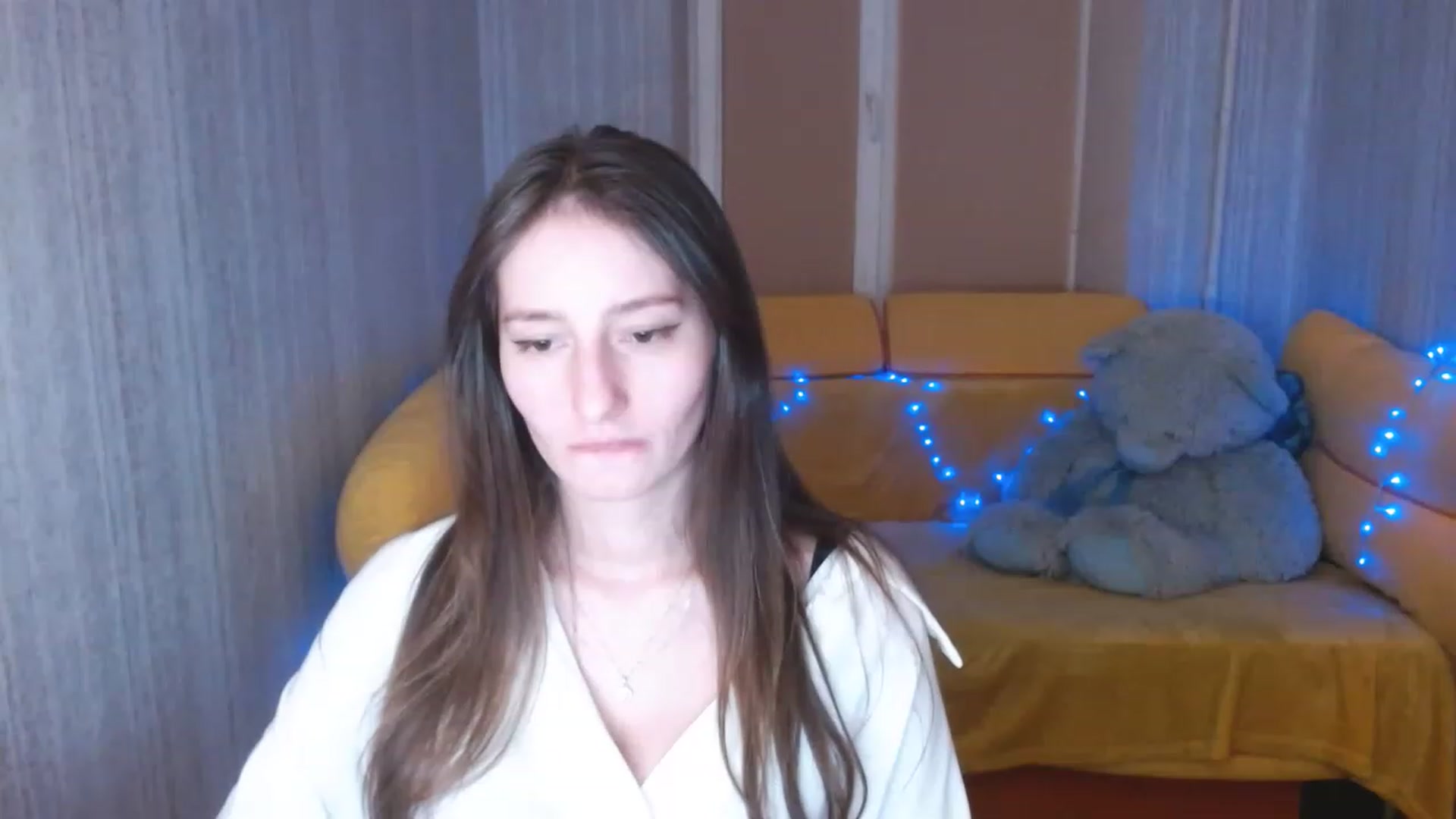 Gallery image thumbnail from Lunnaa_xx's myfreecams stream on, 01/10/2023, 17:58 image 8 of 20