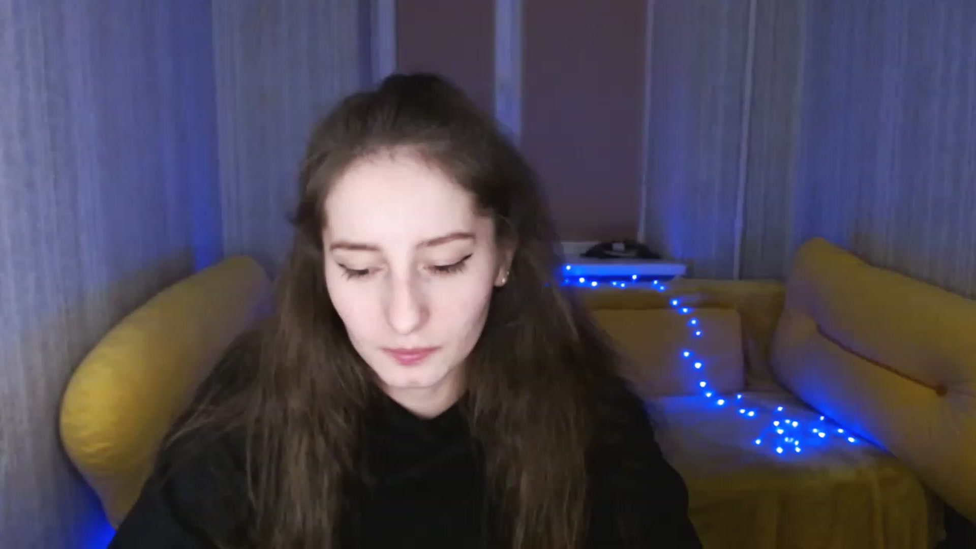 Gallery image thumbnail from Lunnaa_xx's myfreecams stream on, 01/18/2023, 15:32 image 17 of 20