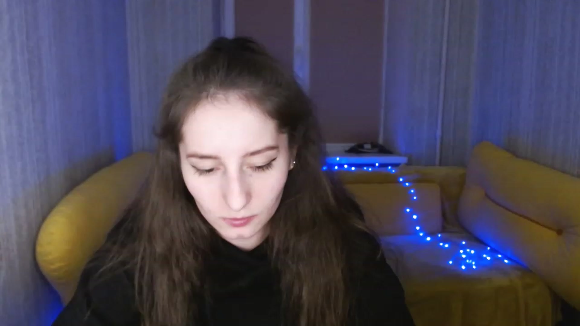 Gallery image thumbnail from Lunnaa_xx's myfreecams stream on, 01/18/2023, 15:32 image 19 of 20