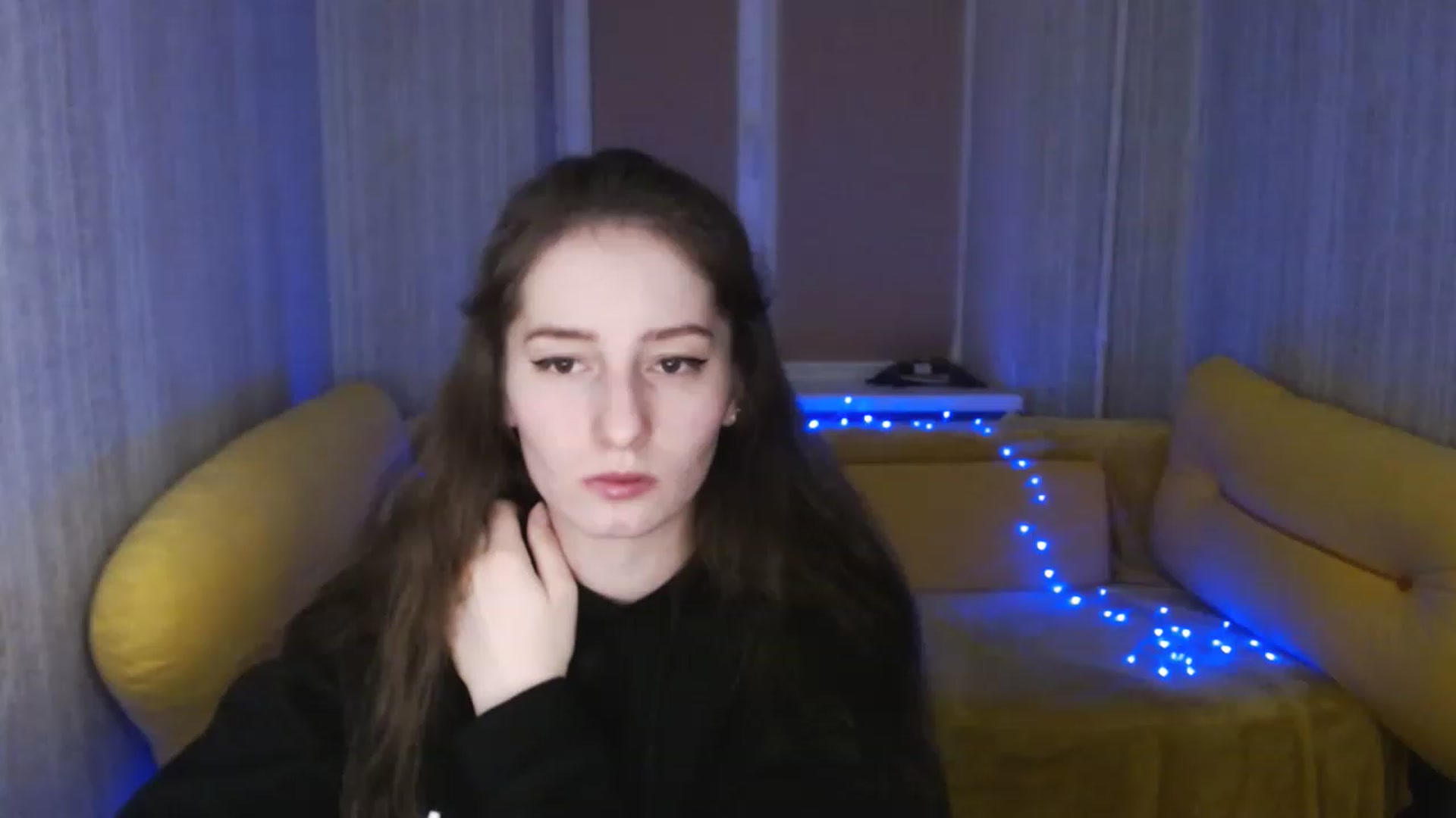 Gallery image thumbnail from Lunnaa_xx's myfreecams stream on, 01/18/2023, 15:32 image 8 of 20