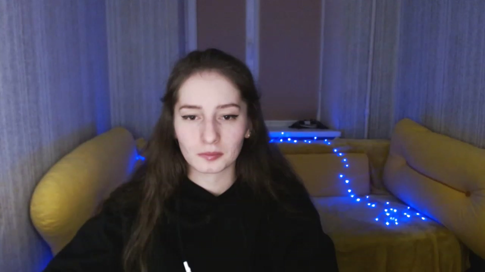Gallery image thumbnail from Lunnaa_xx's myfreecams stream on, 01/18/2023, 15:32 image 4 of 20