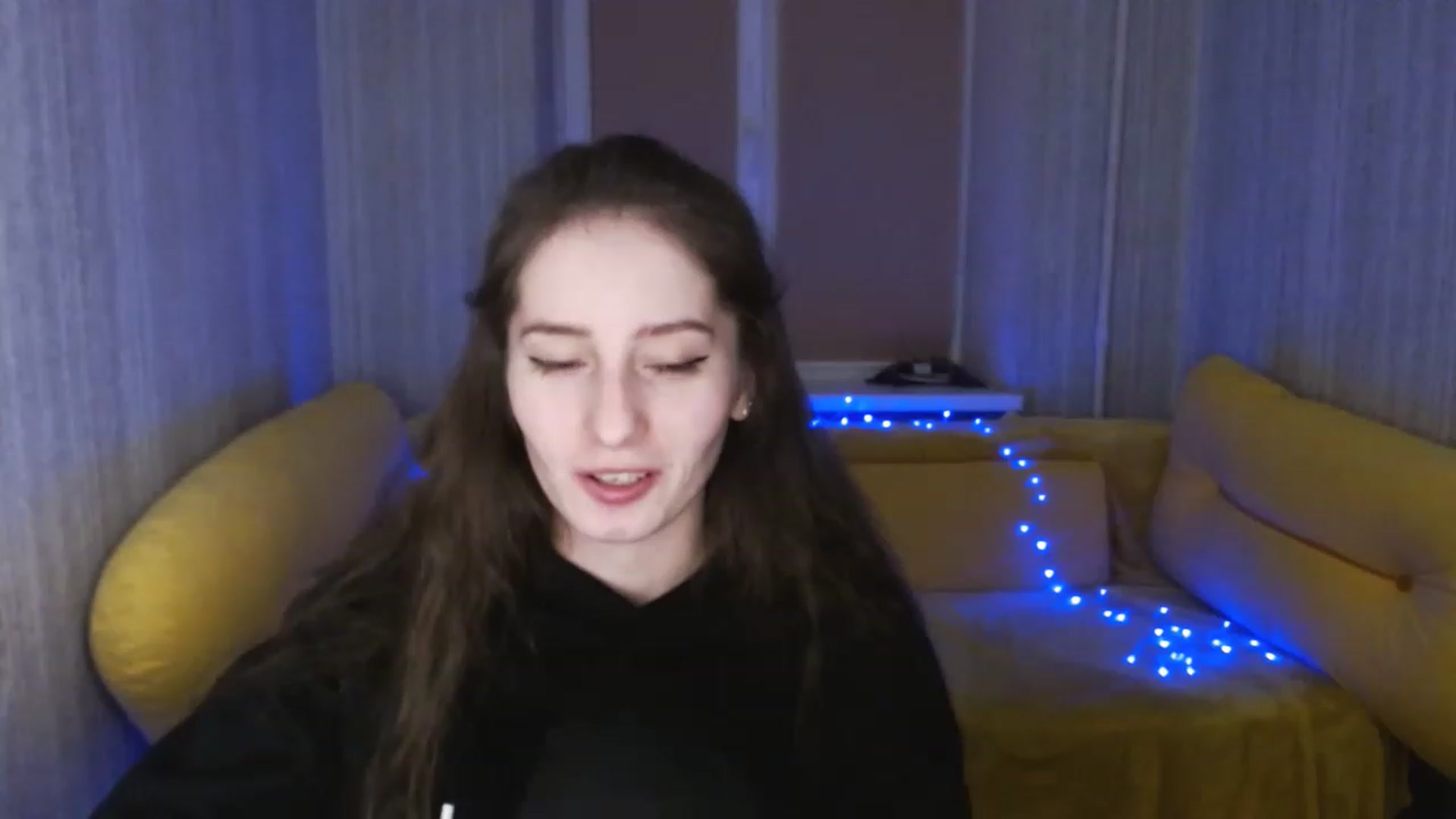 Gallery image thumbnail from Lunnaa_xx's myfreecams stream on, 01/18/2023, 15:32 image 11 of 20