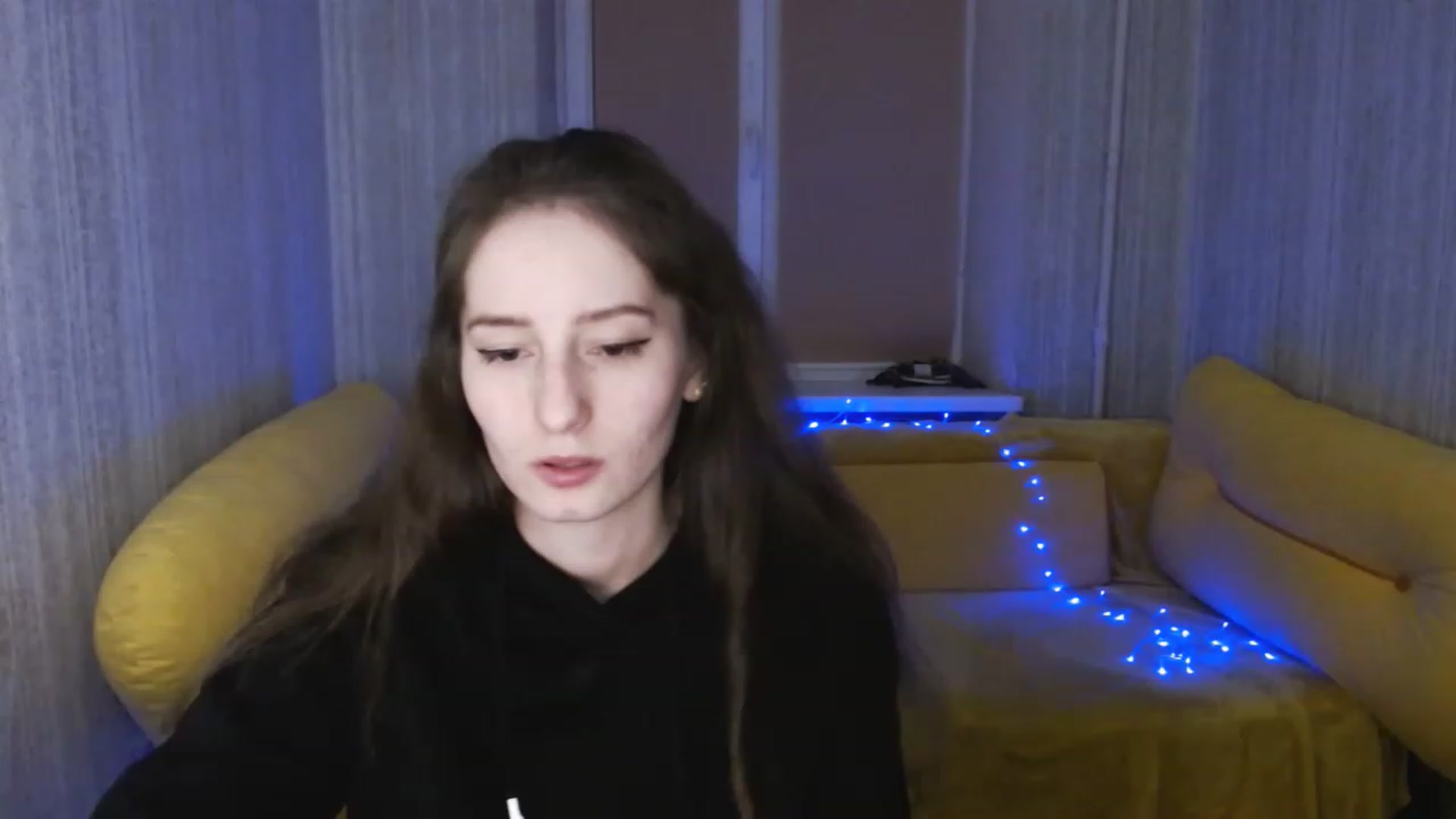 Gallery image thumbnail from Lunnaa_xx's myfreecams stream on, 01/18/2023, 16:21 image 5 of 20