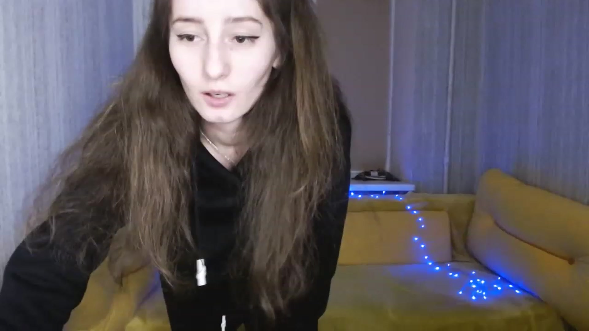 Gallery image thumbnail from Lunnaa_xx's myfreecams stream on, 01/18/2023, 16:21 image 14 of 20