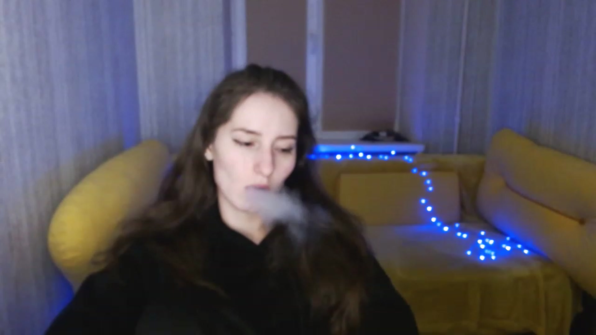 Gallery image thumbnail from Lunnaa_xx's myfreecams stream on, 01/18/2023, 17:13 image 19 of 20