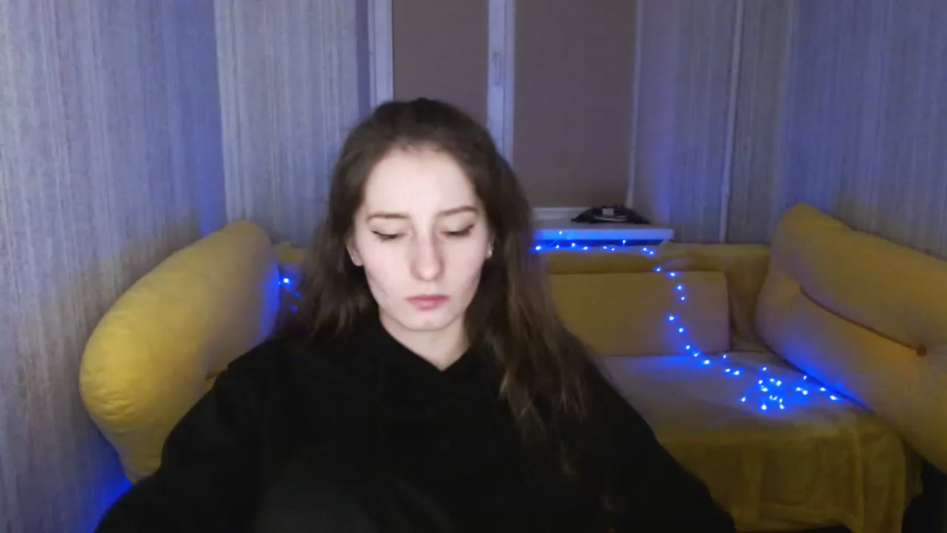 Gallery image thumbnail from Lunnaa_xx's myfreecams stream on, 01/18/2023, 17:13 image 2 of 20