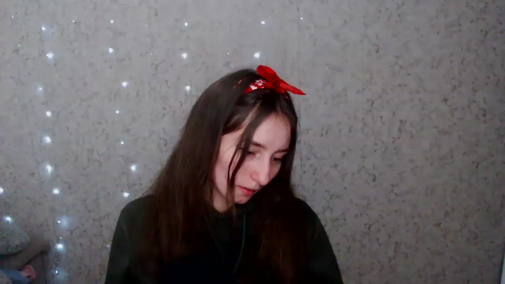 Gallery image thumbnail from Lunnaa_xx's myfreecams stream on, 01/19/2023, 16:04 image 16 of 20