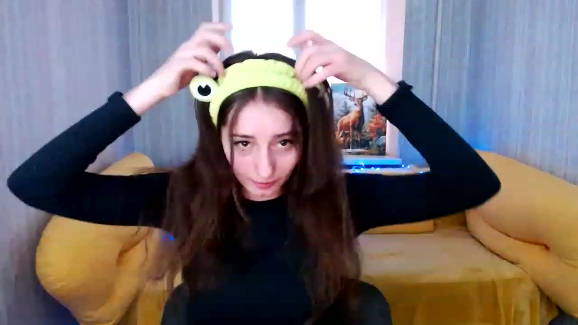 Gallery image thumbnail from Lunnaa_xx's myfreecams stream on, 01/26/2023, 14:17 image 7 of 20
