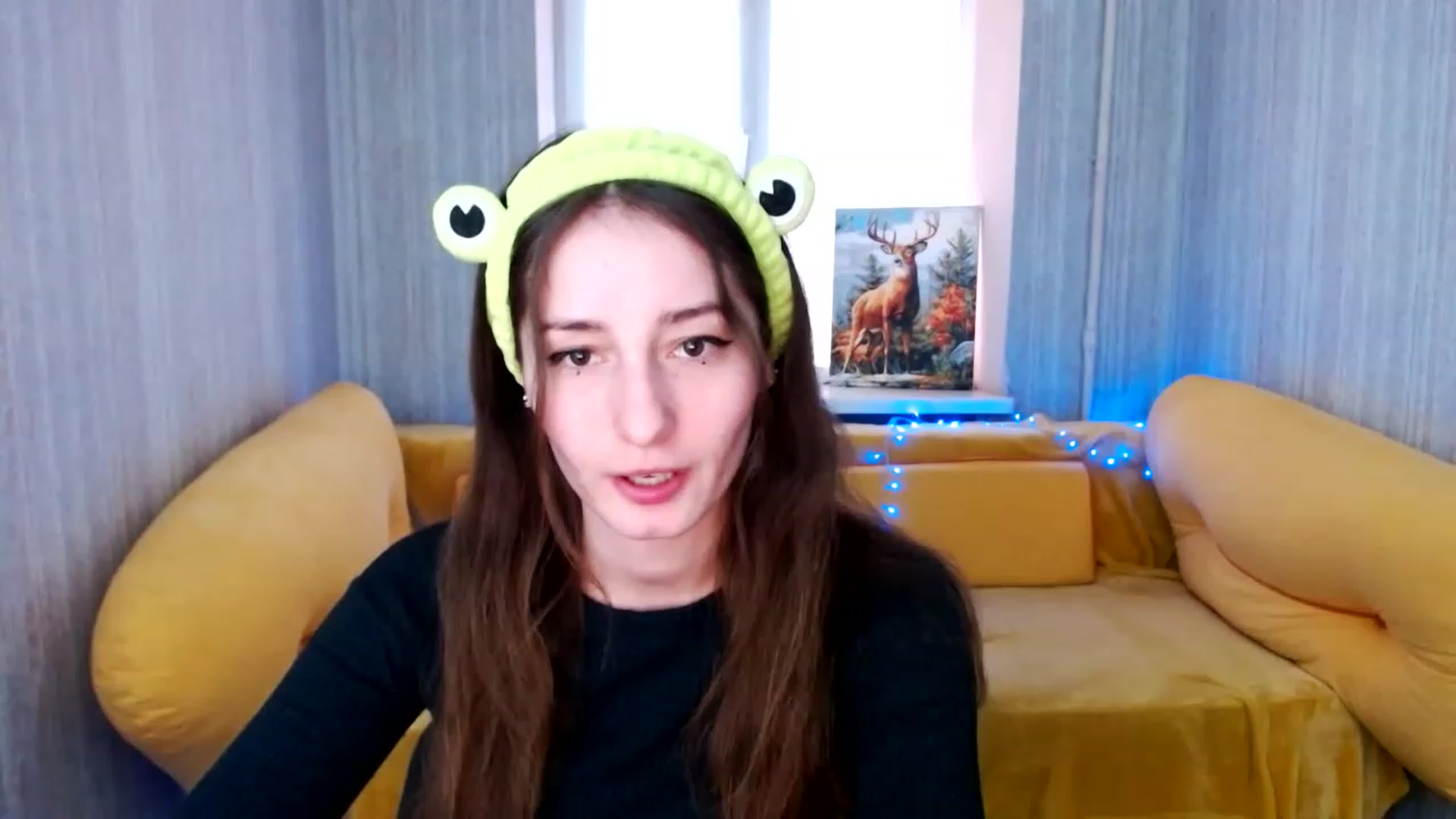 Gallery image thumbnail from Lunnaa_xx's myfreecams stream on, 01/26/2023, 14:17 image 2 of 20
