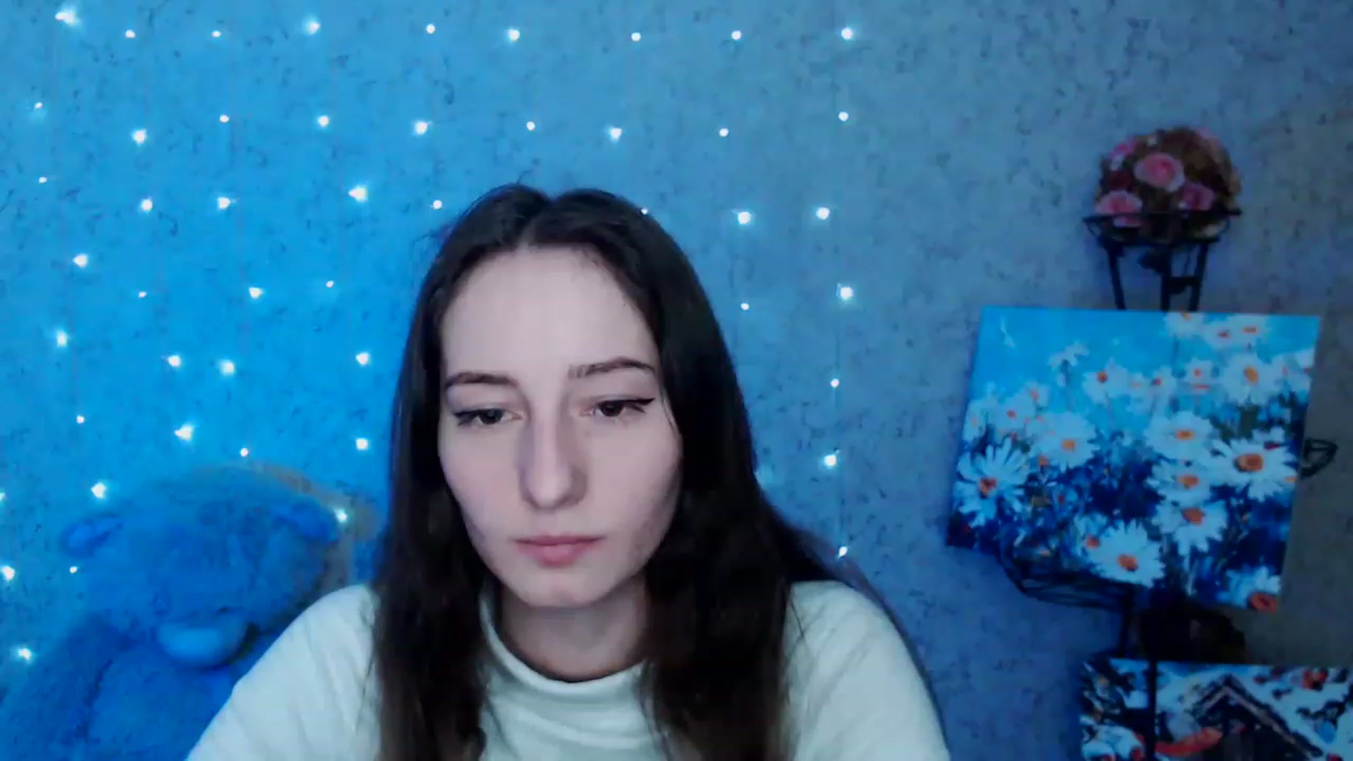 Gallery image thumbnail from Lunnaa_xx's myfreecams stream on, 02/01/2023, 16:05 image 15 of 20
