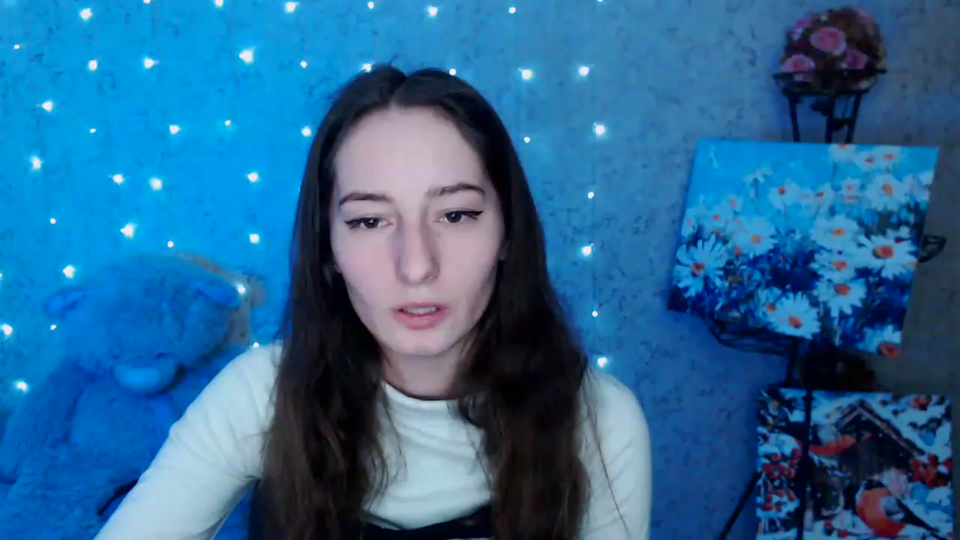 Gallery image thumbnail from Lunnaa_xx's myfreecams stream on, 02/01/2023, 16:05 image 4 of 20